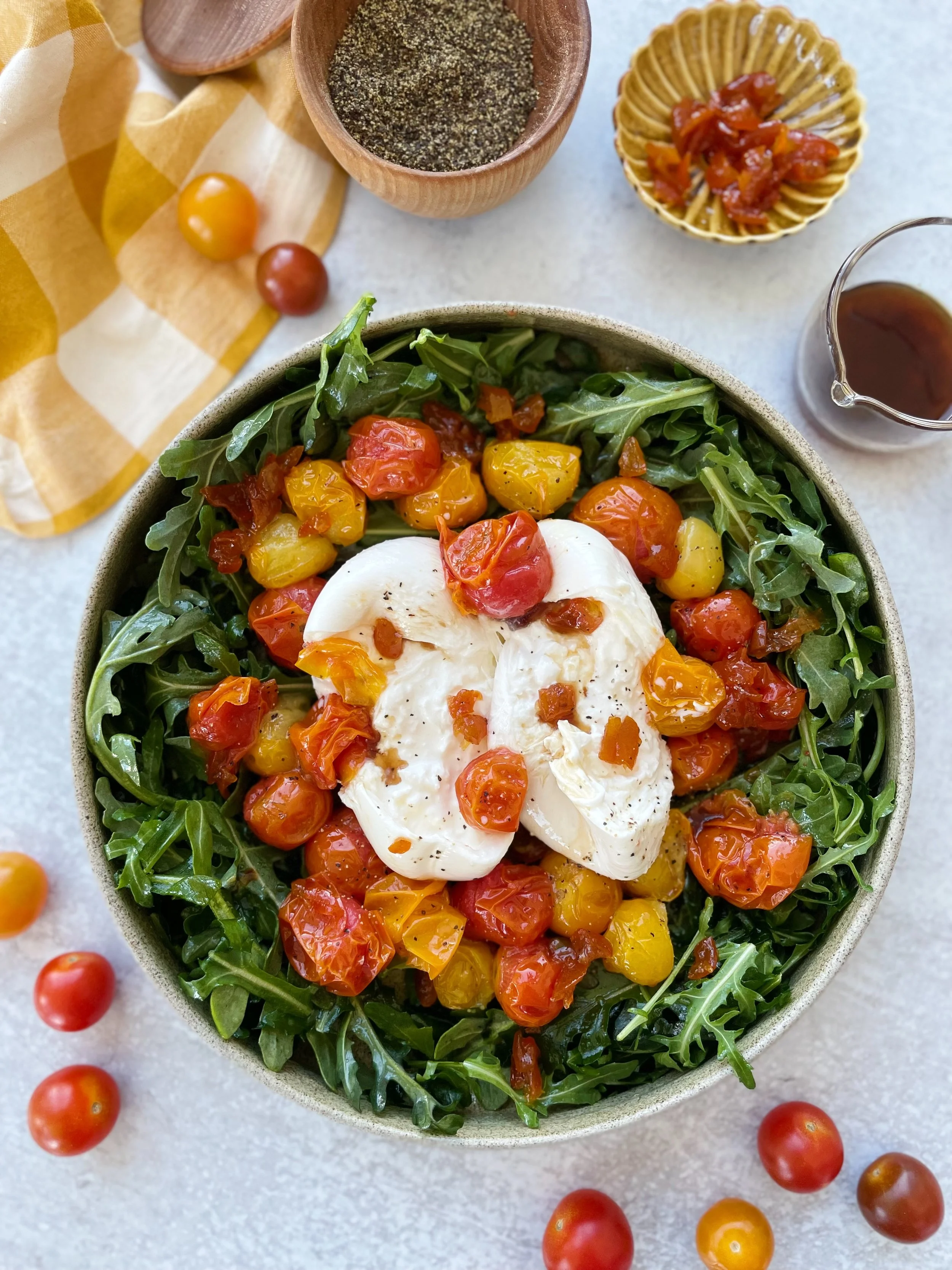Tomato Kumquat Burrata Salad 布拉塔乳酪佐金桔番茄沙拉
