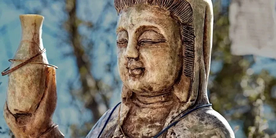kuan-yin-goettin-des-mitgefuehls,i