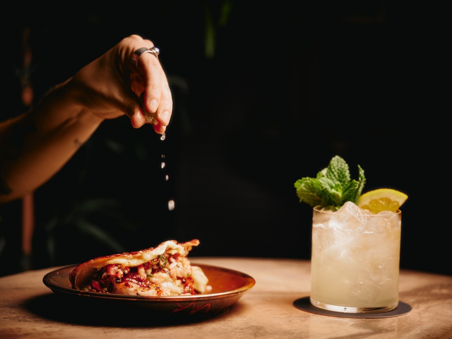 We know you've got a lot on your plate right now..nothing the El Gobernador and a Stork Service can't fix?⁠
⁠
Caramelised English cheese goodness with grilled prawns, Tigre's homemade Salsa Roja, topped with fresh Pico de Galo. ⁠
⁠
Come hang at our s
