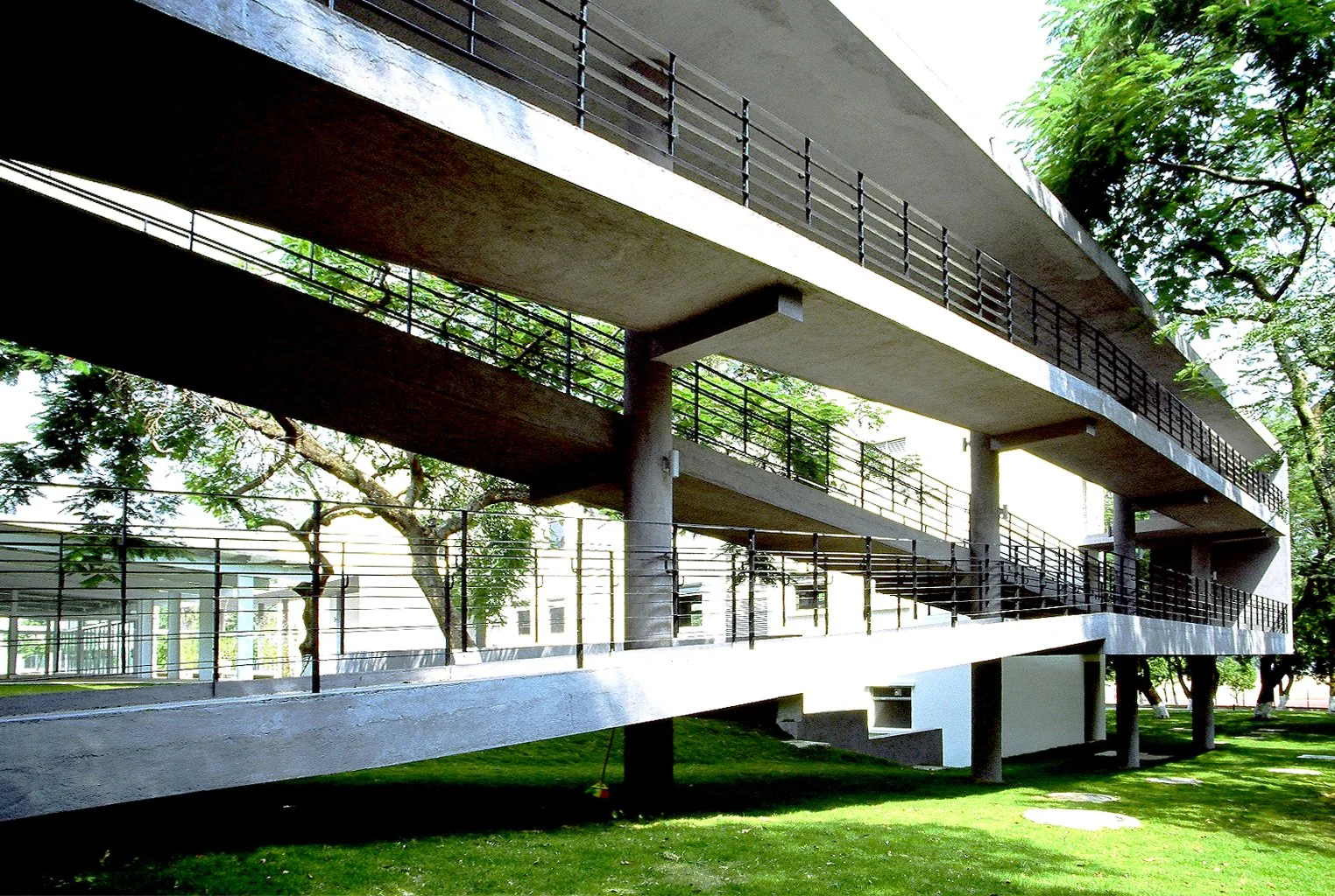 ADA_Shantou Uni15.JPG