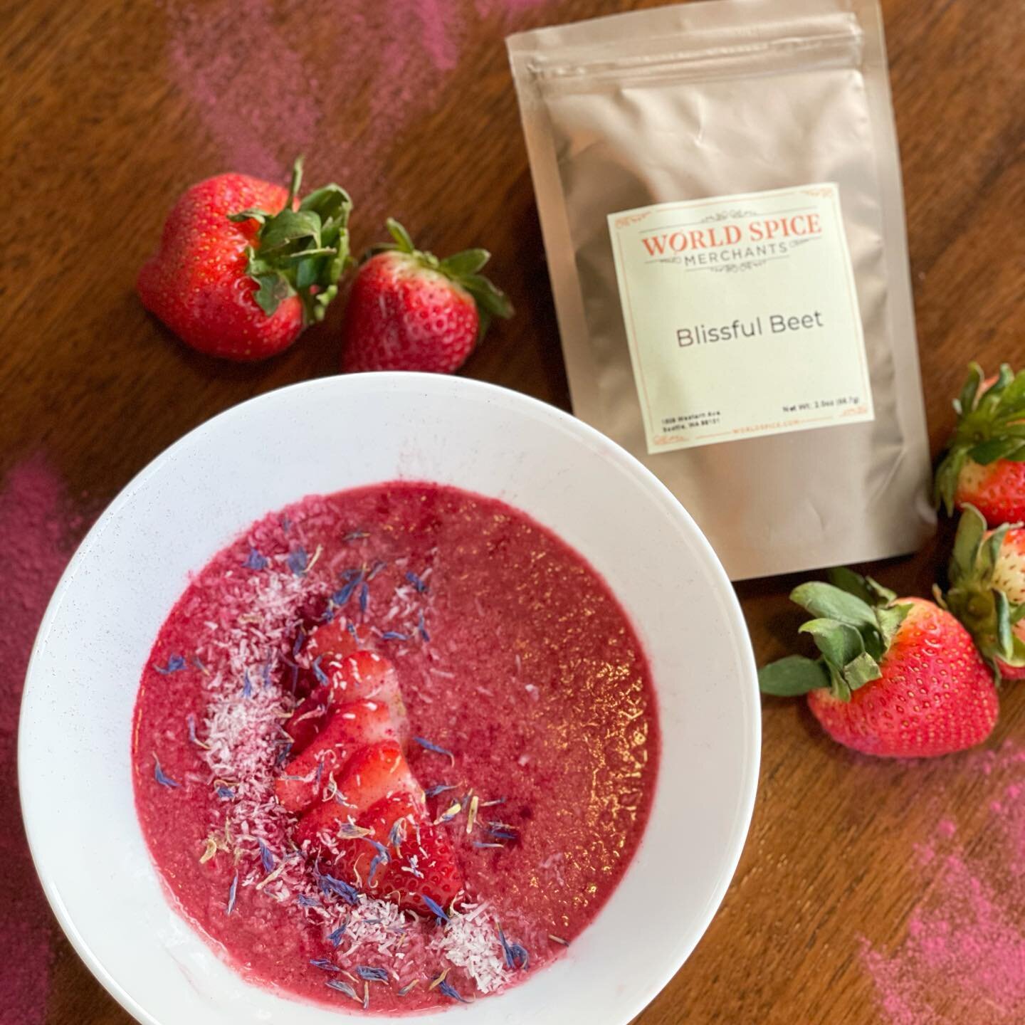 Good Morning!!! It&rsquo;s another sunny day here in Seattle and we&rsquo;re staring it off right...

Beautiful Beet Oatmeal with Strawberries 🍓🍓

This one is super simple... I just added 1/2 tsp Blissful Beet powder to my morning oatmeal... topped