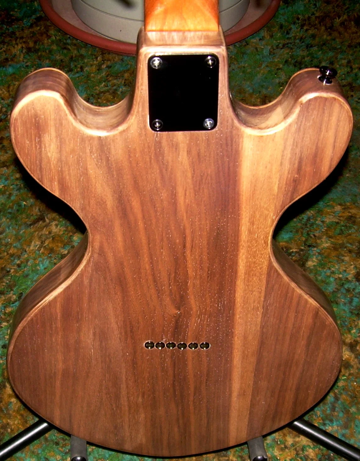 Black Walnut body back, Cherry neck back