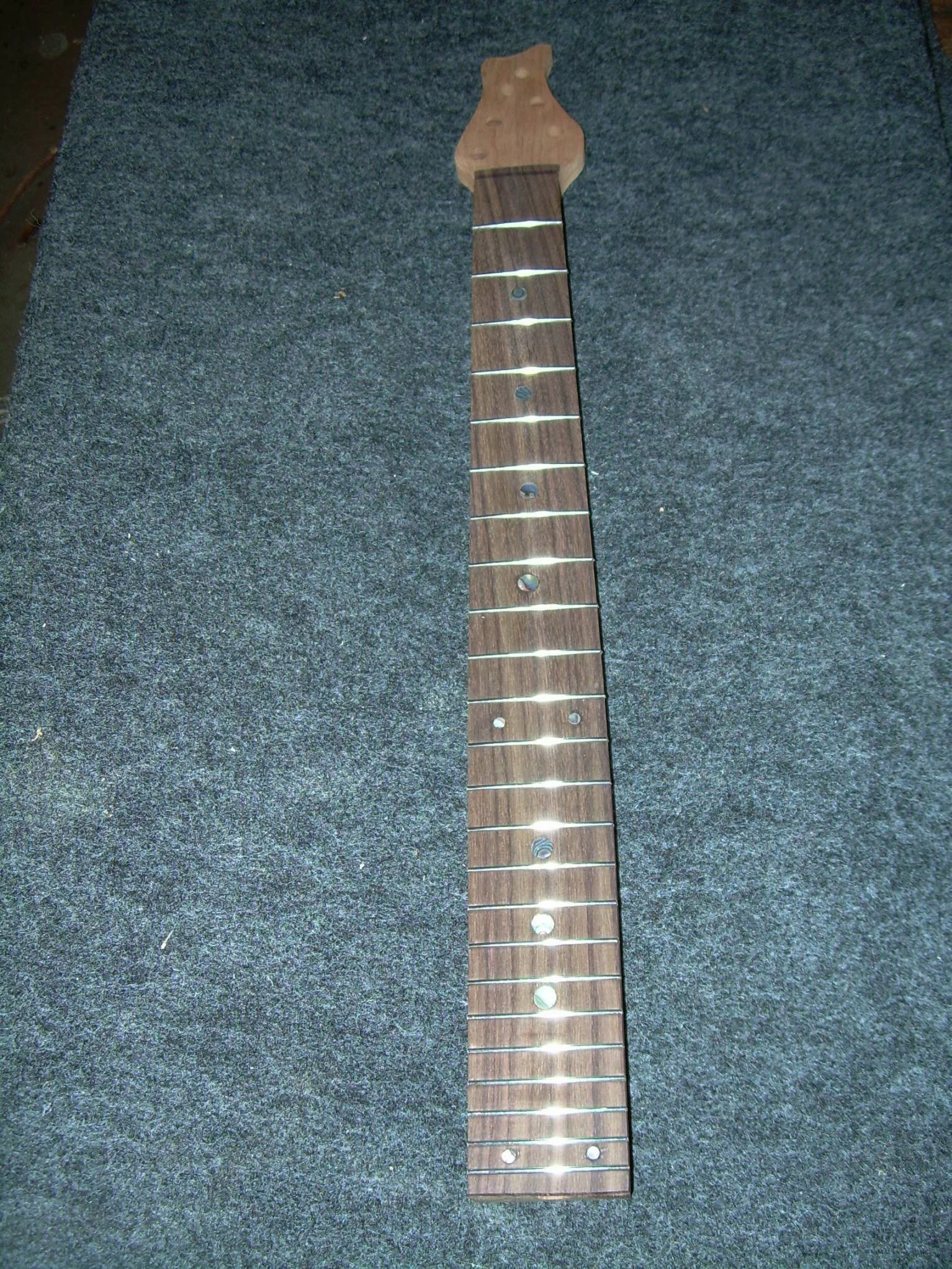 9fretsinserted