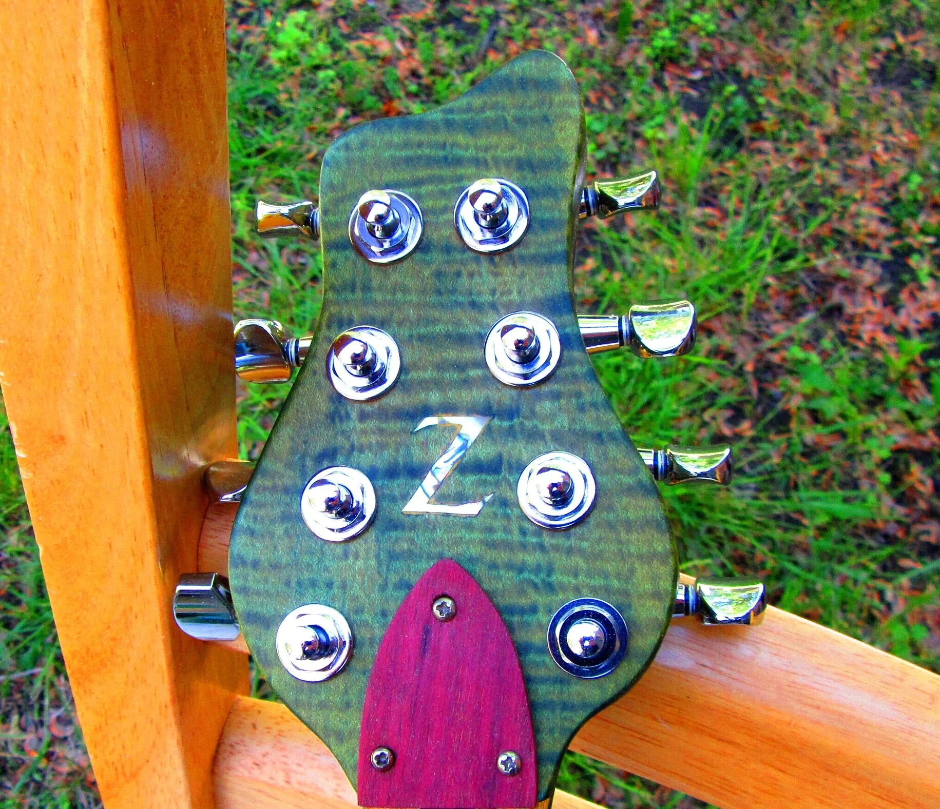 mandolin headstock with Z inlay