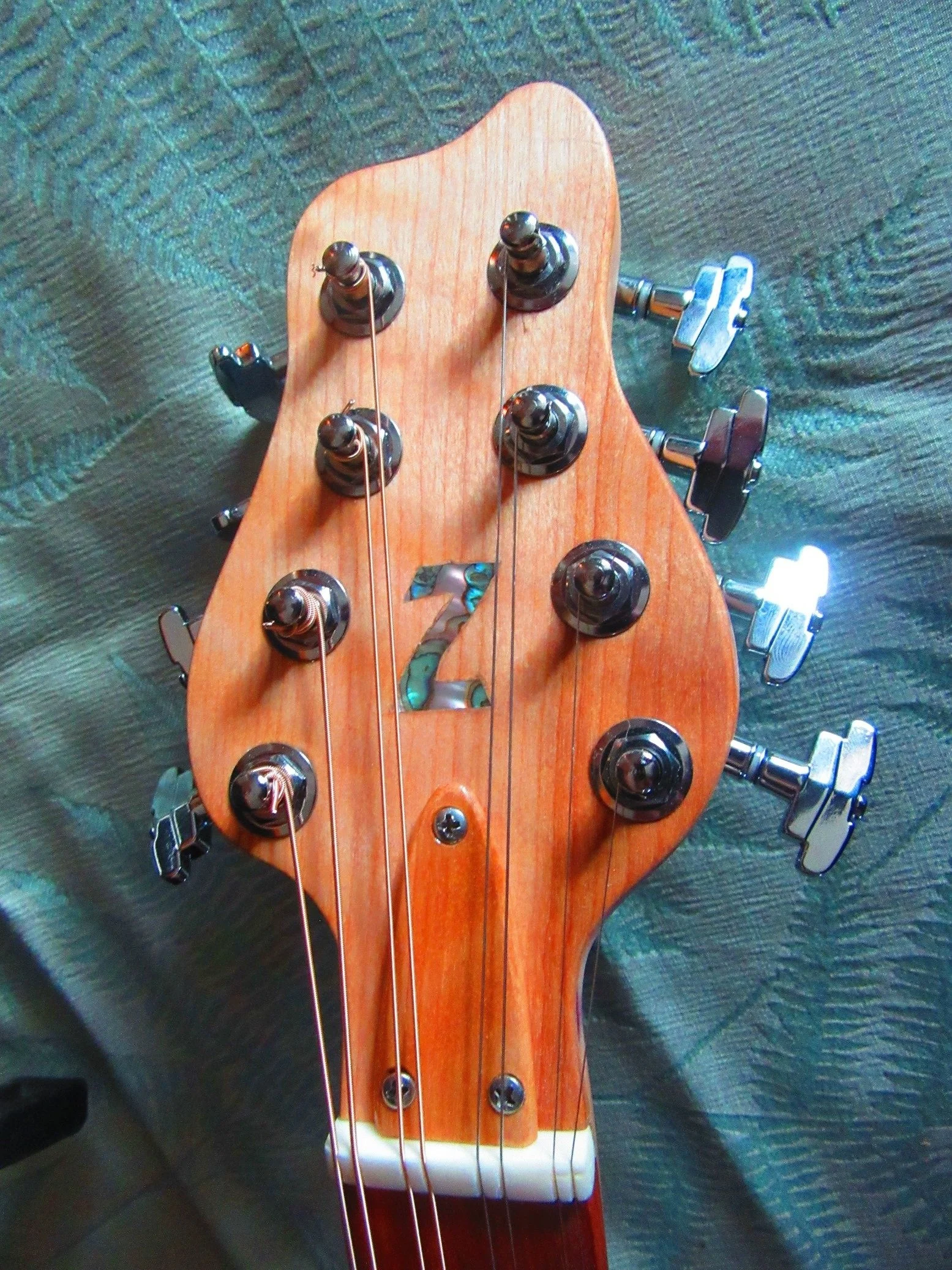 Irish Bouzouki headstock front