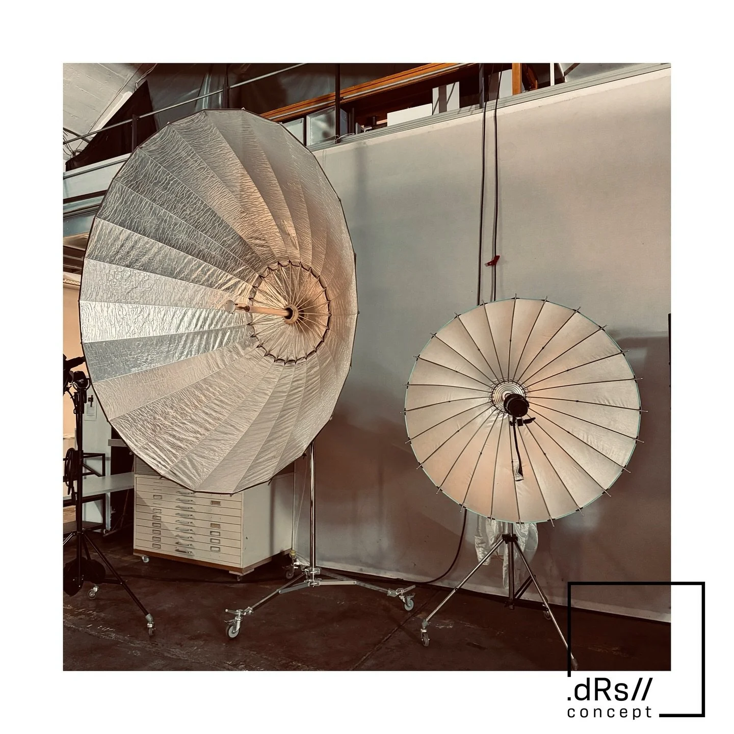 .thestageisyours//

#studio #shooting #stylist #stylerbeiler #drs_stylewithconcept