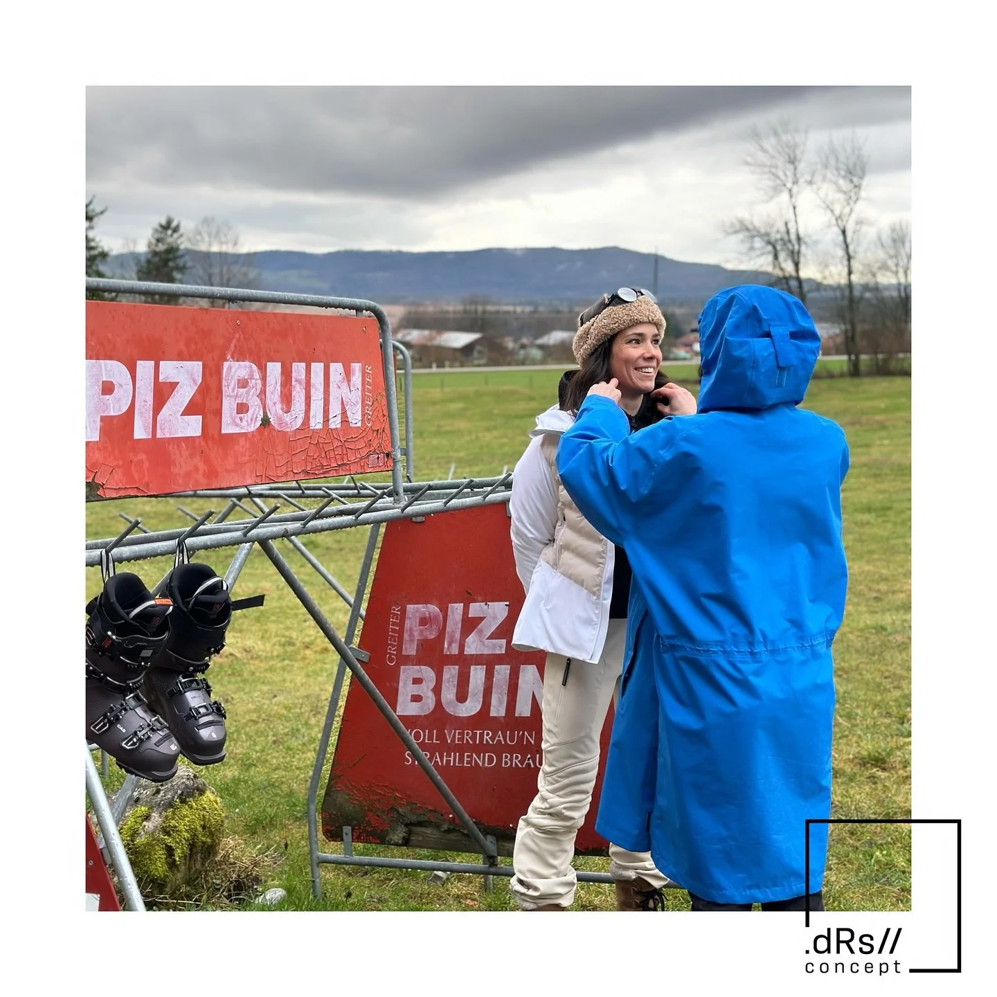 .onset//

#stylist

talent @h_a_n_n_a__m