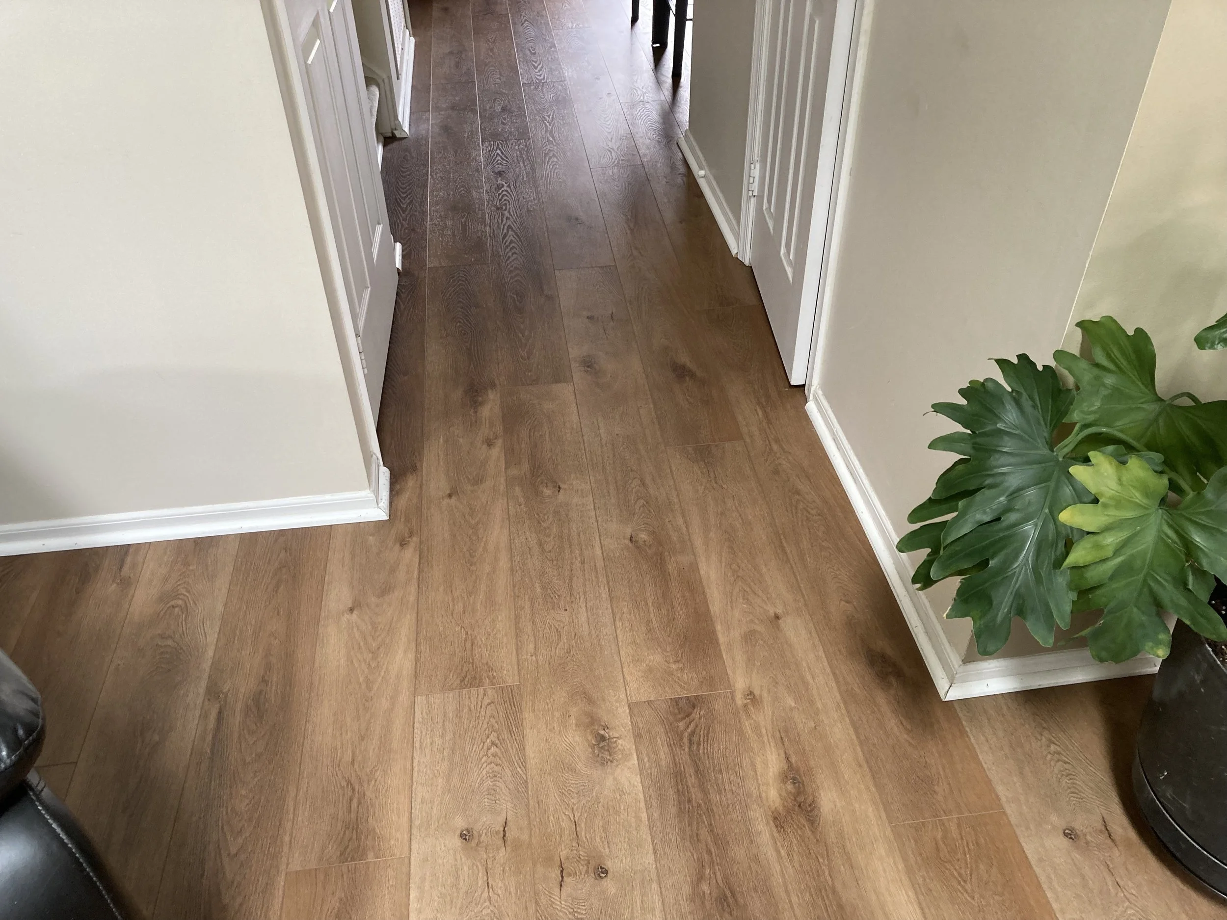 Pinnacle — Happy Feet International Luxury Vinyl Plank & Tile Flooring