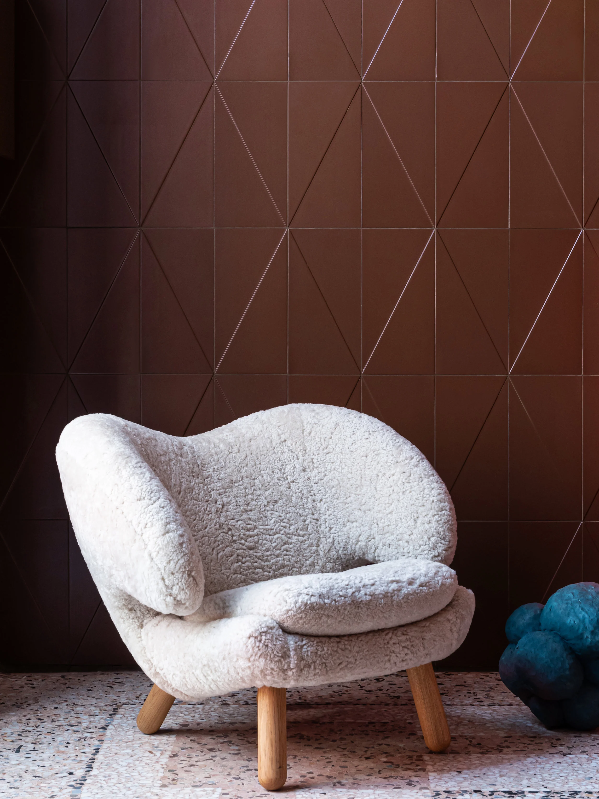 TRIANGOLO AMBIENTATA.jpg