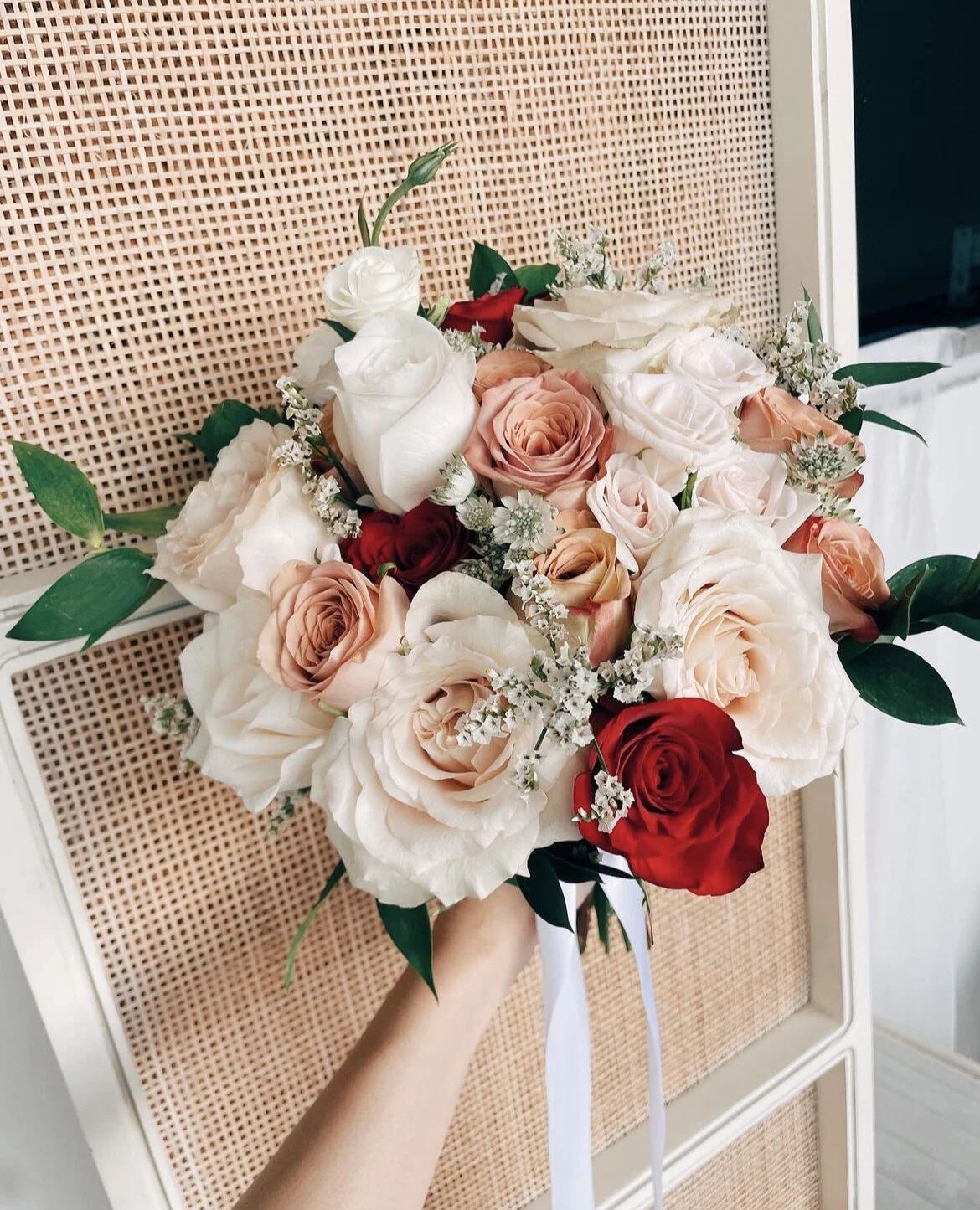 6D4F5613-55AC-4E1D-859F-90AA81F470F7