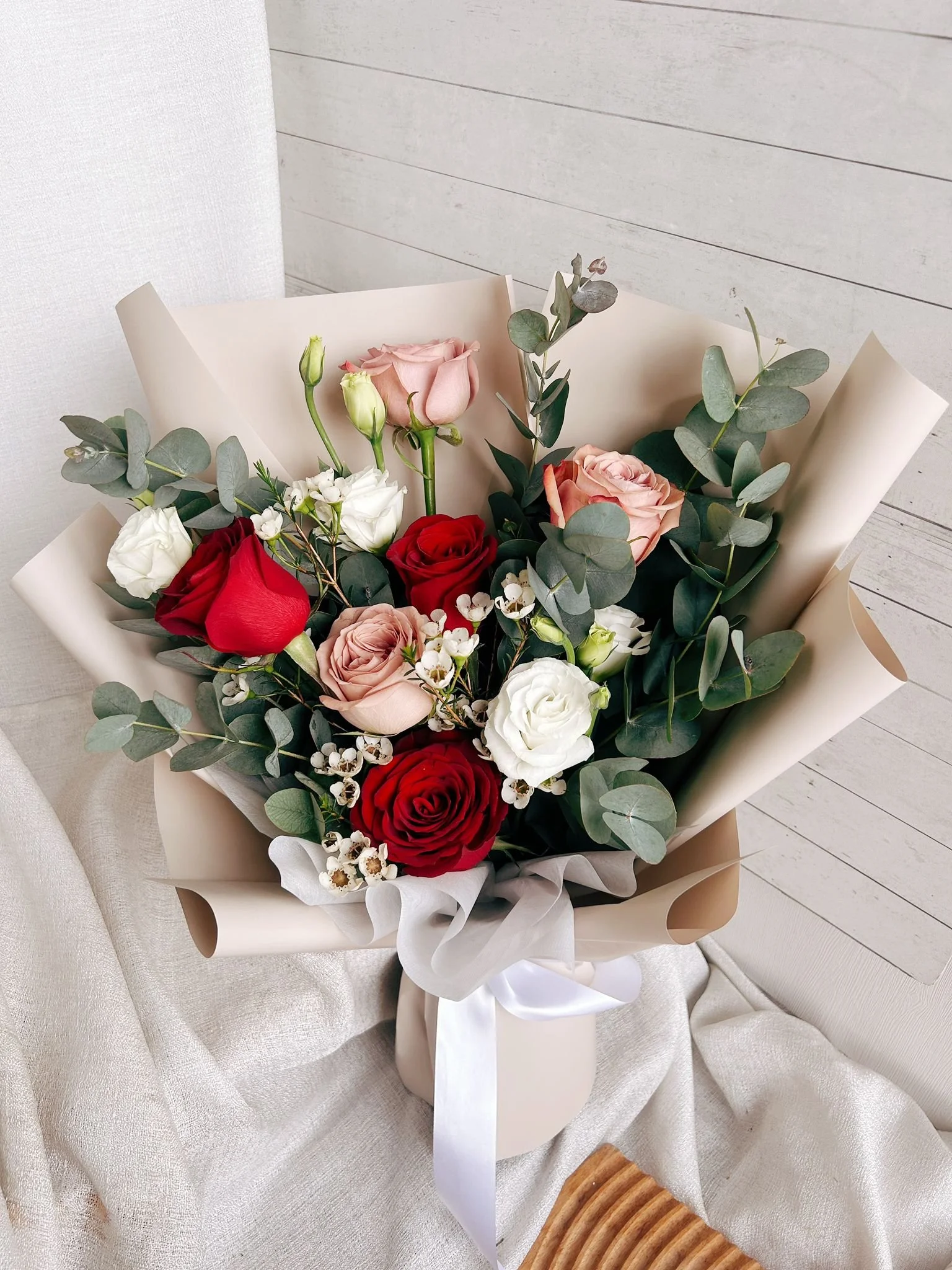 E - 9 stalks bold $85.90.jpeg