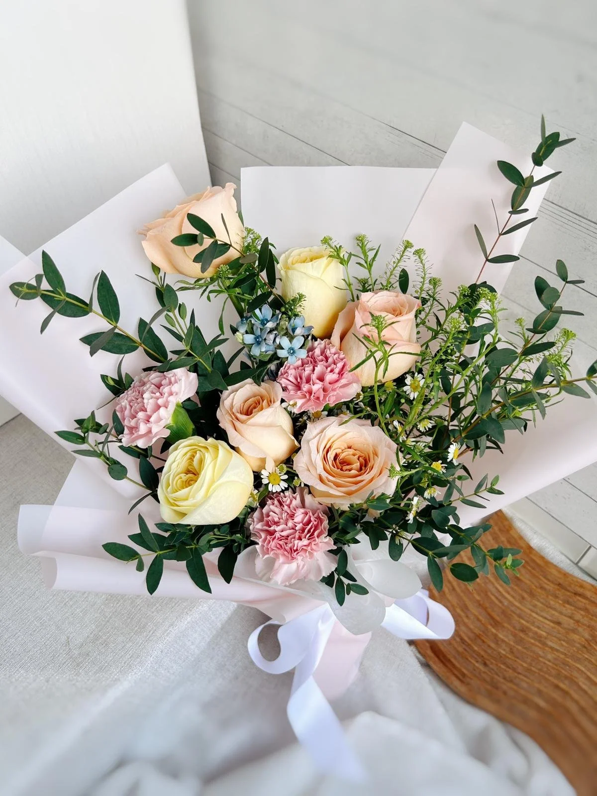 E - 9 stalks spring $85.90.jpeg