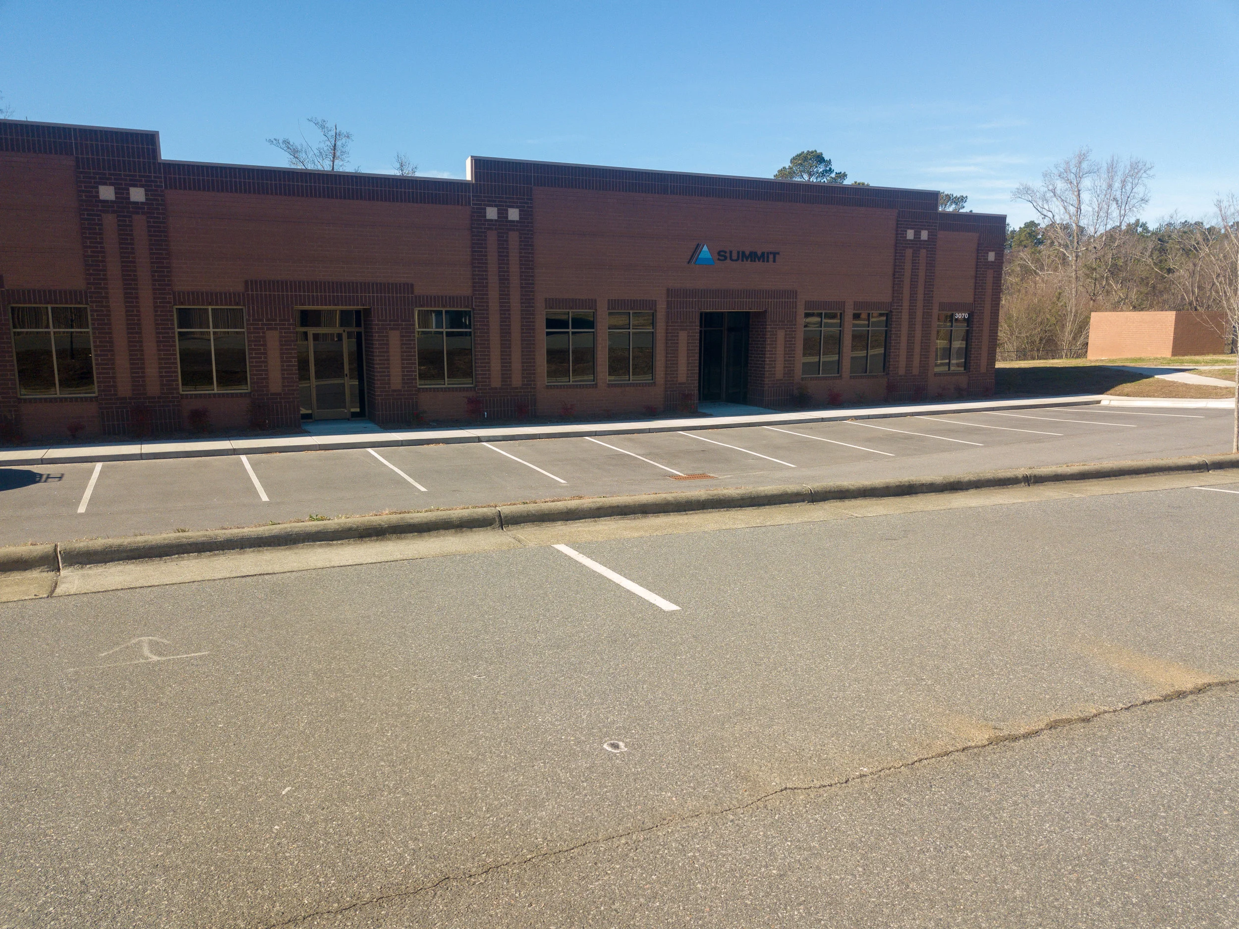 3070 Buidling Exterior  - Tenant Summit.jpg