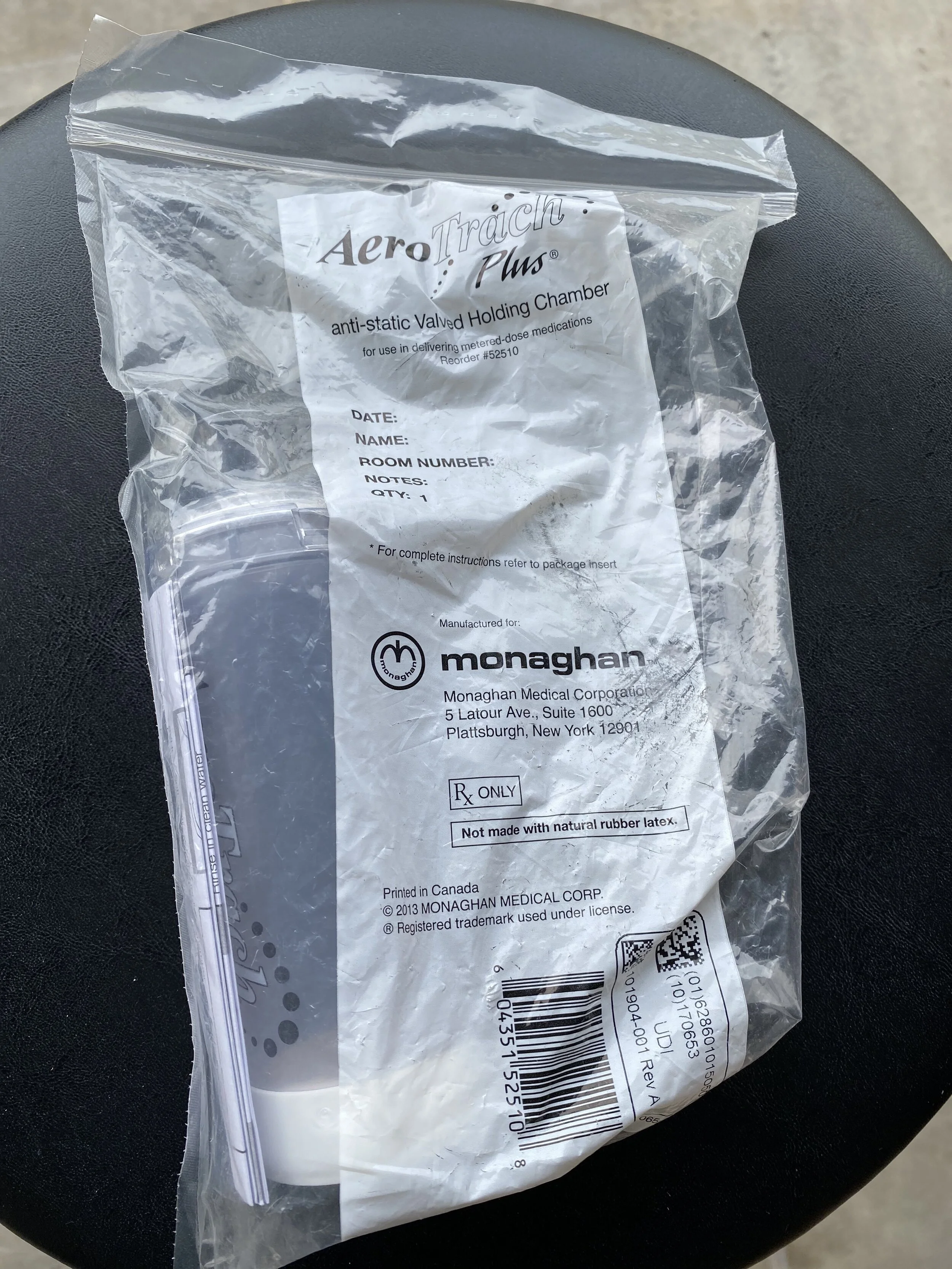 AeroTrach Plus anti-static Valved Holding Chamber.JPG
