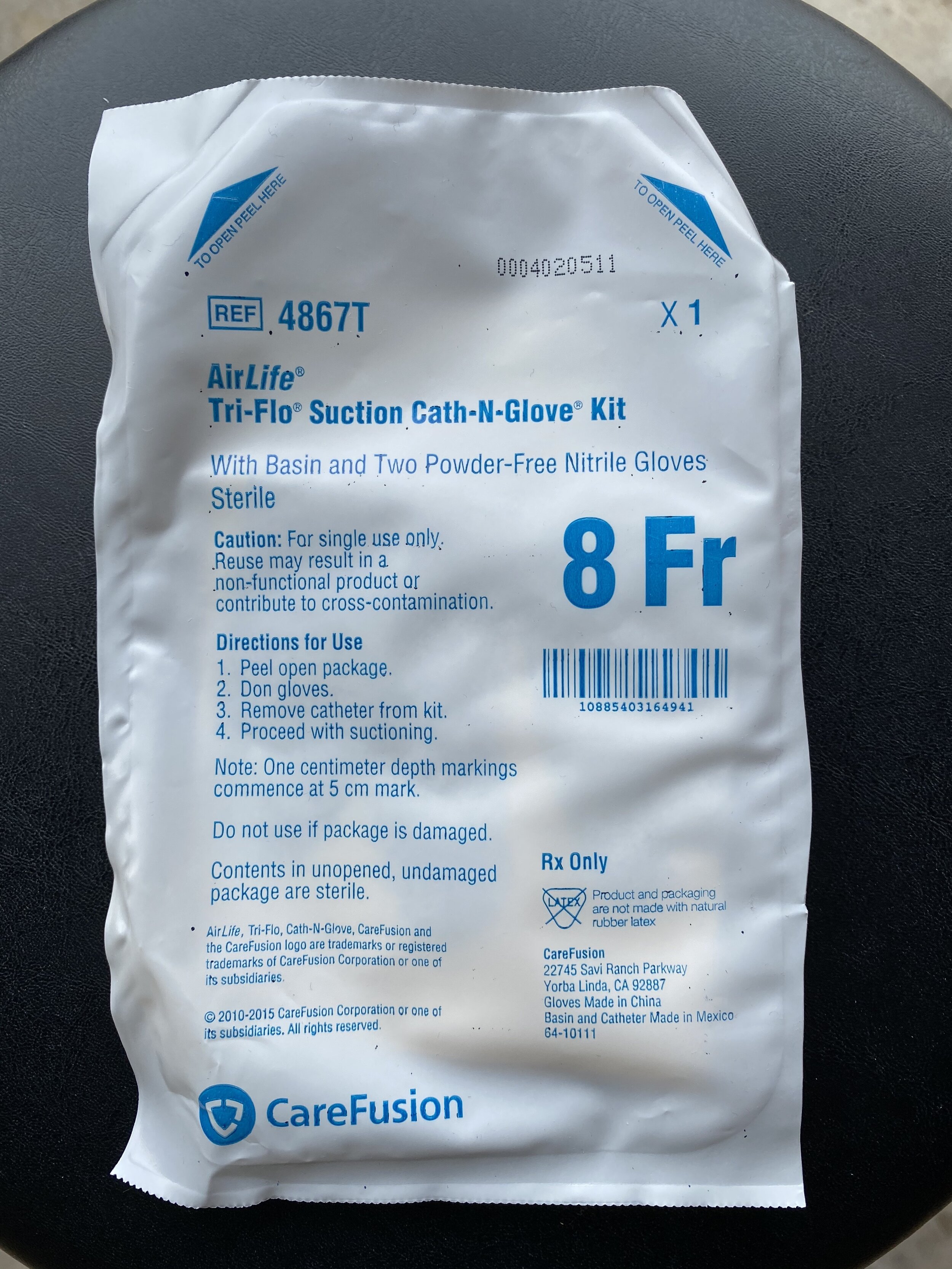 AirLife Tri-Flo Cath n Glove Kit (Nitrile Gloves)