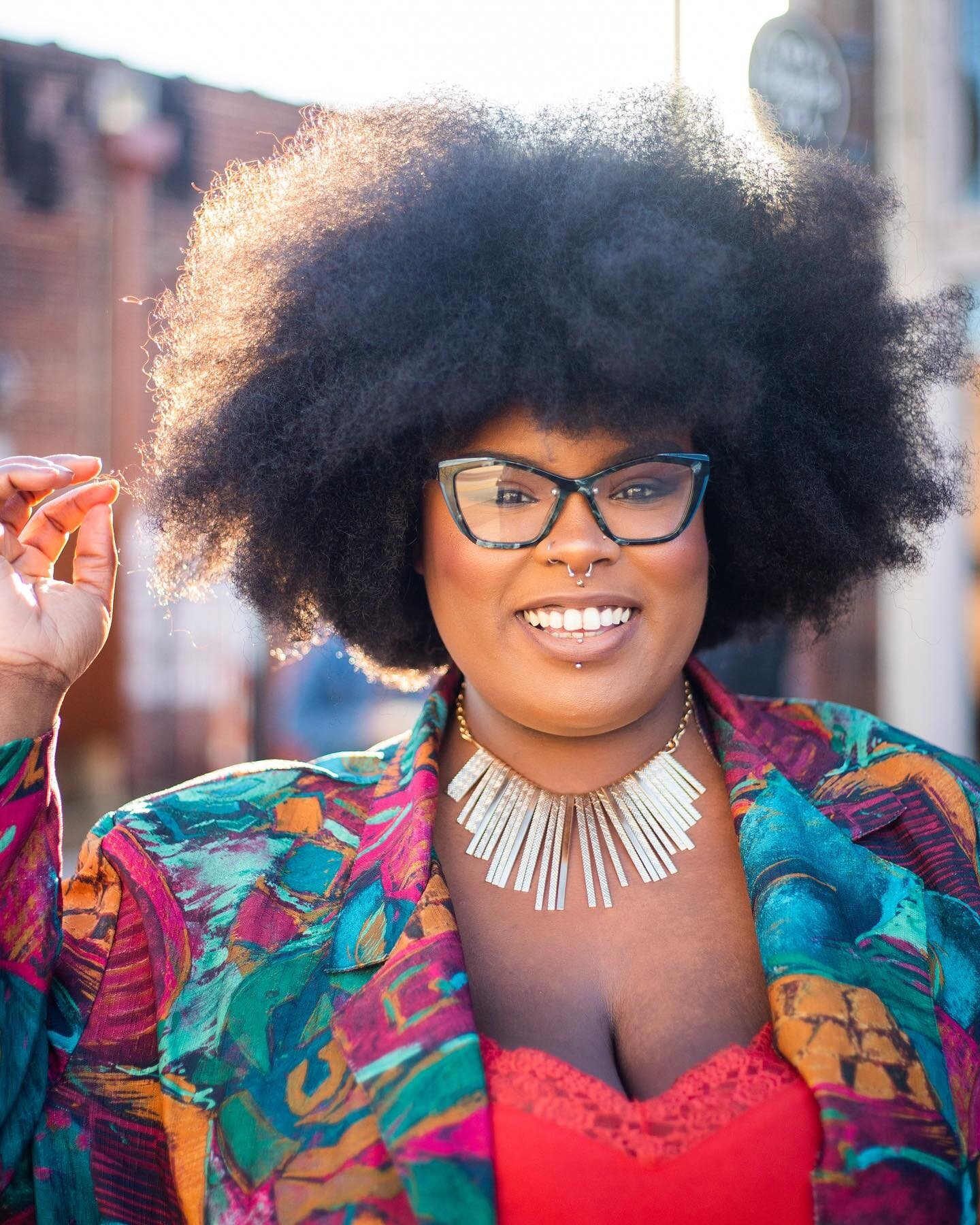 An absolute 🌟 ALWAYS // some of my favorites of @jessicanicholleee modeling @vontelleeyewear for @primaryeyecare_southmain 😍