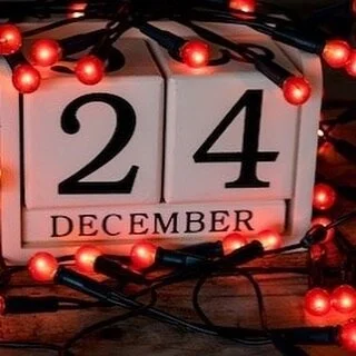 May you have a Merry Christmas Eve and let those Sugar Plums dance in your head all night long. 
.
.
.
#merrychristmaseve #newnestnd #kirstinwilhelmteam #sugarplums