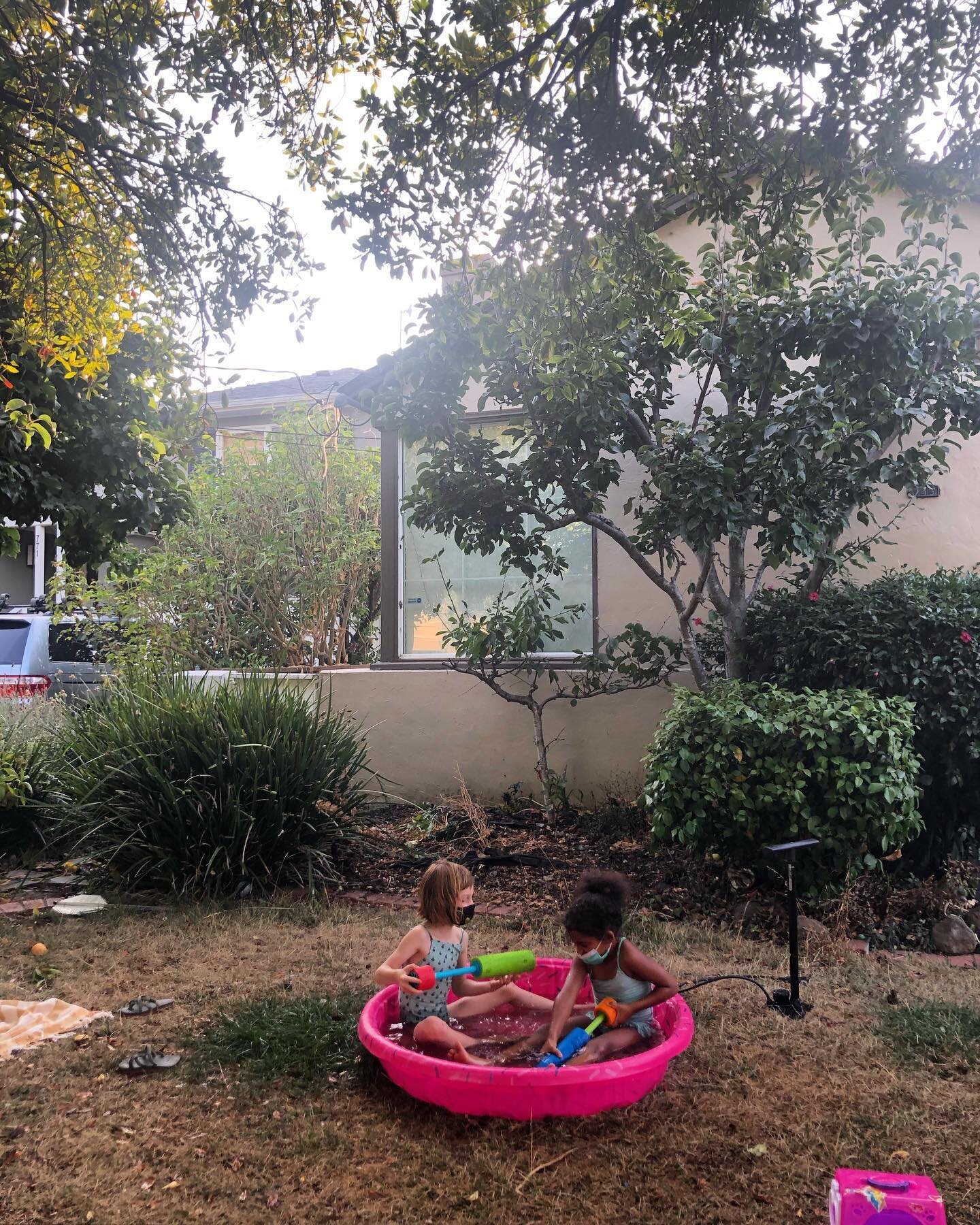 These girls have been best friends since they were two, and today they shared a wish that they&rsquo;ll stay that way eleven years from now when they&rsquo;re old ladies 👭