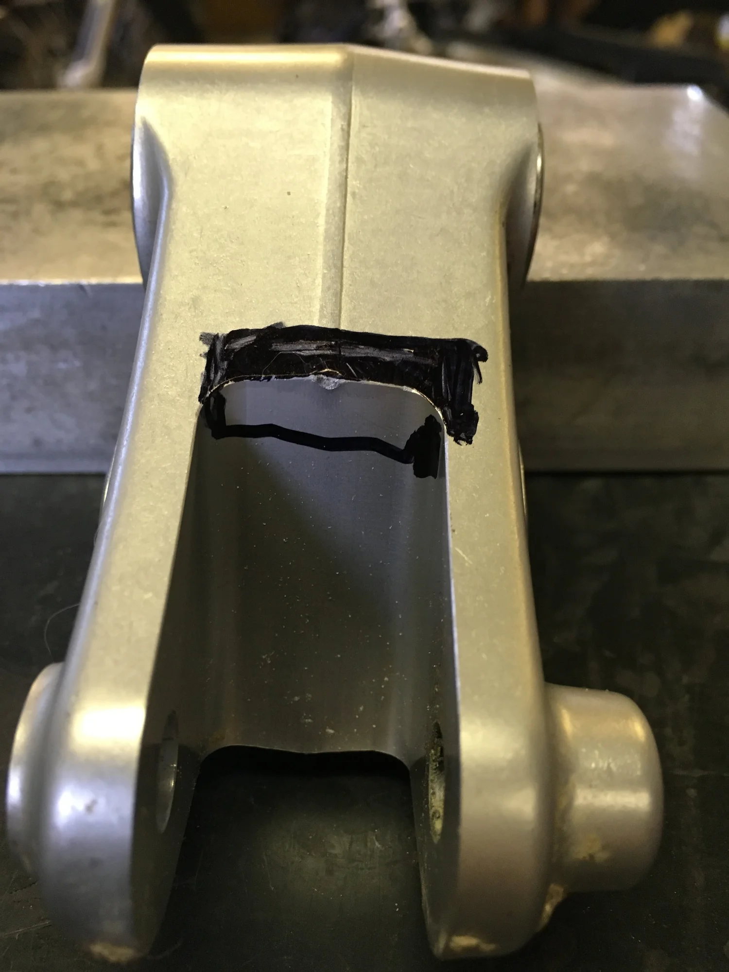 KTM 690 Enduro Motorcycle Lowering Link / Lowering Kit — KoubaLink