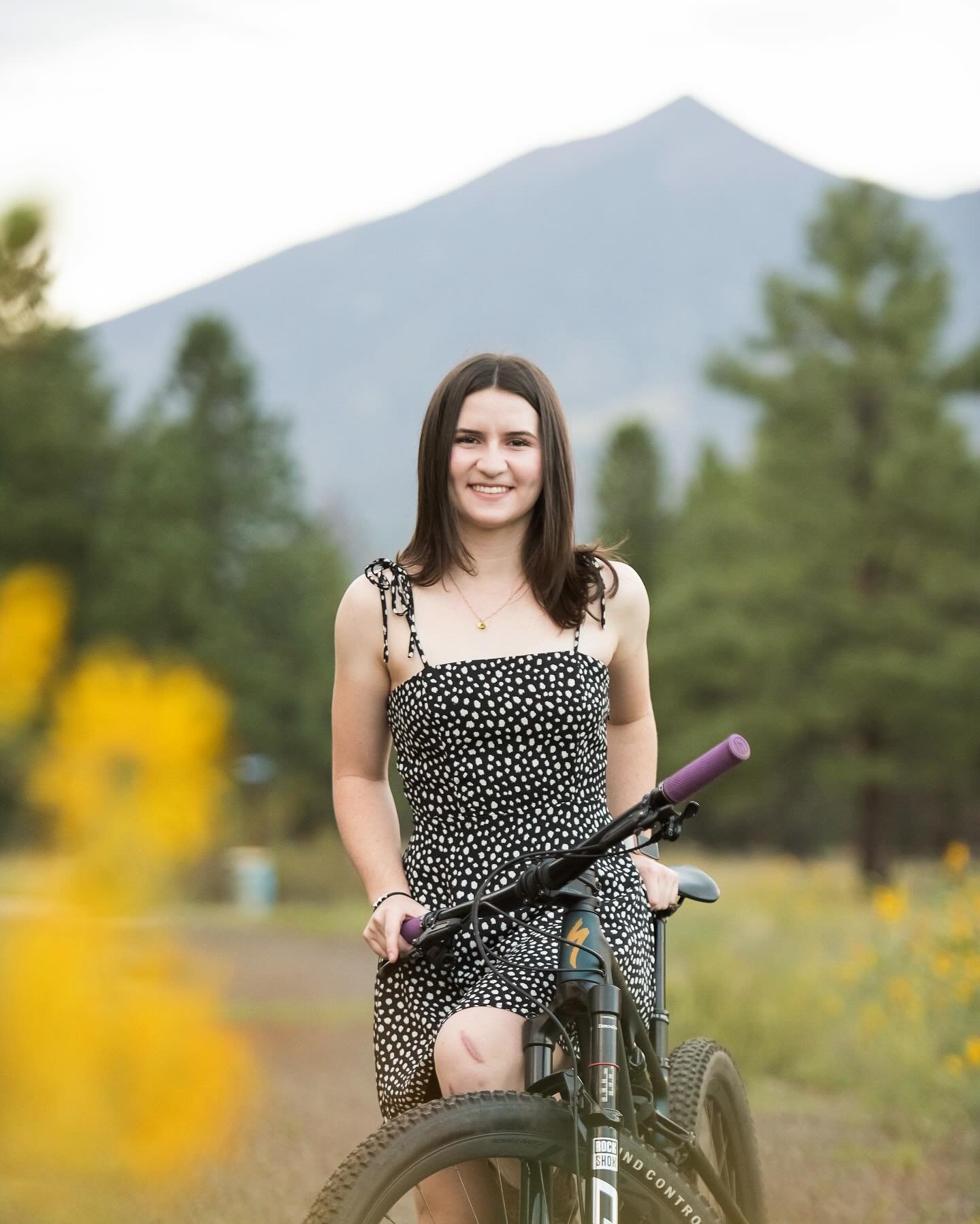 This one does it all! We had a great time with the bike and beautiful late summer flowers. Stay tuned for more including a cool combo of ballet and Oak Creek Canyon! Happy end of senior year 😍
