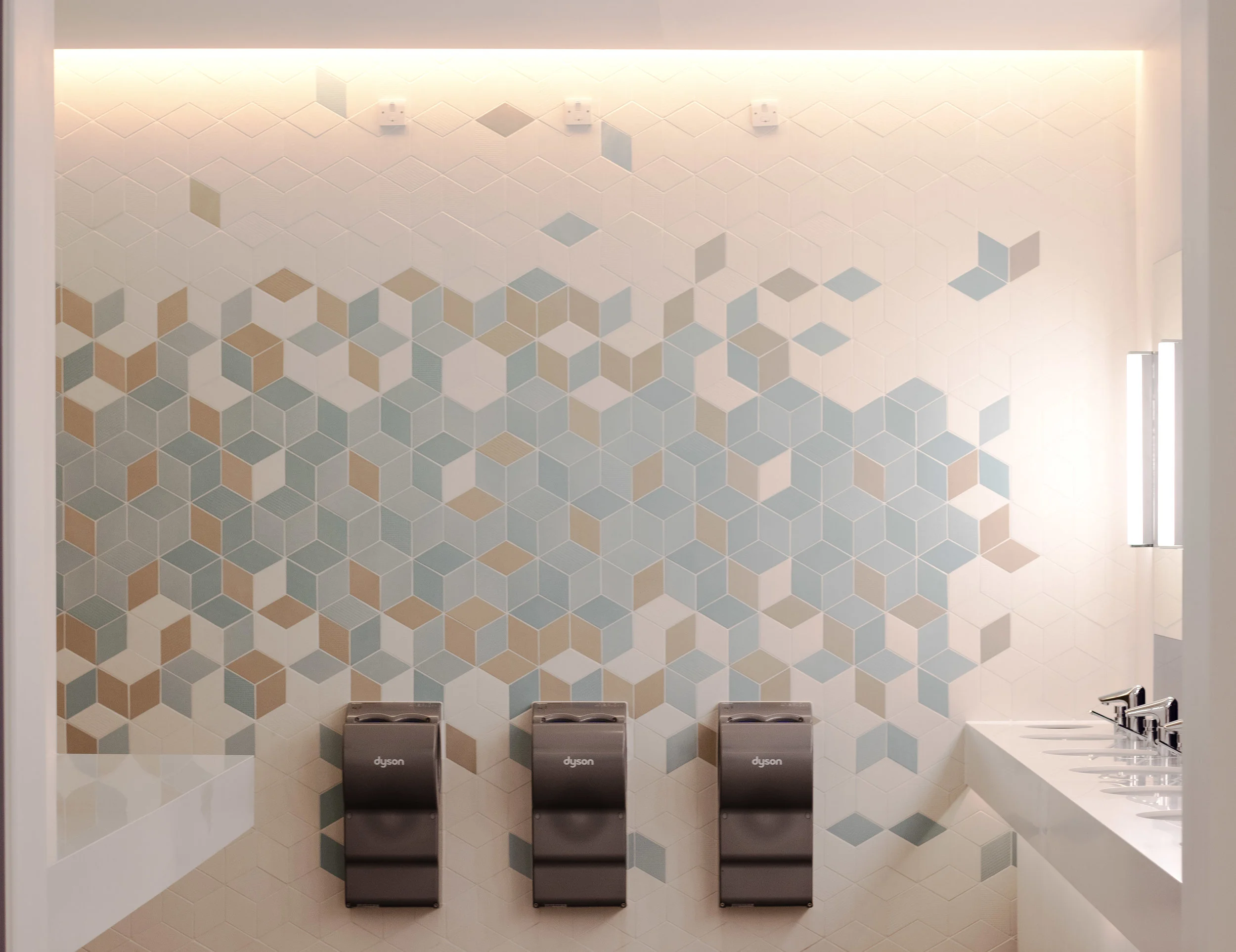 539_O2 TOILETS_LR_006.jpg
