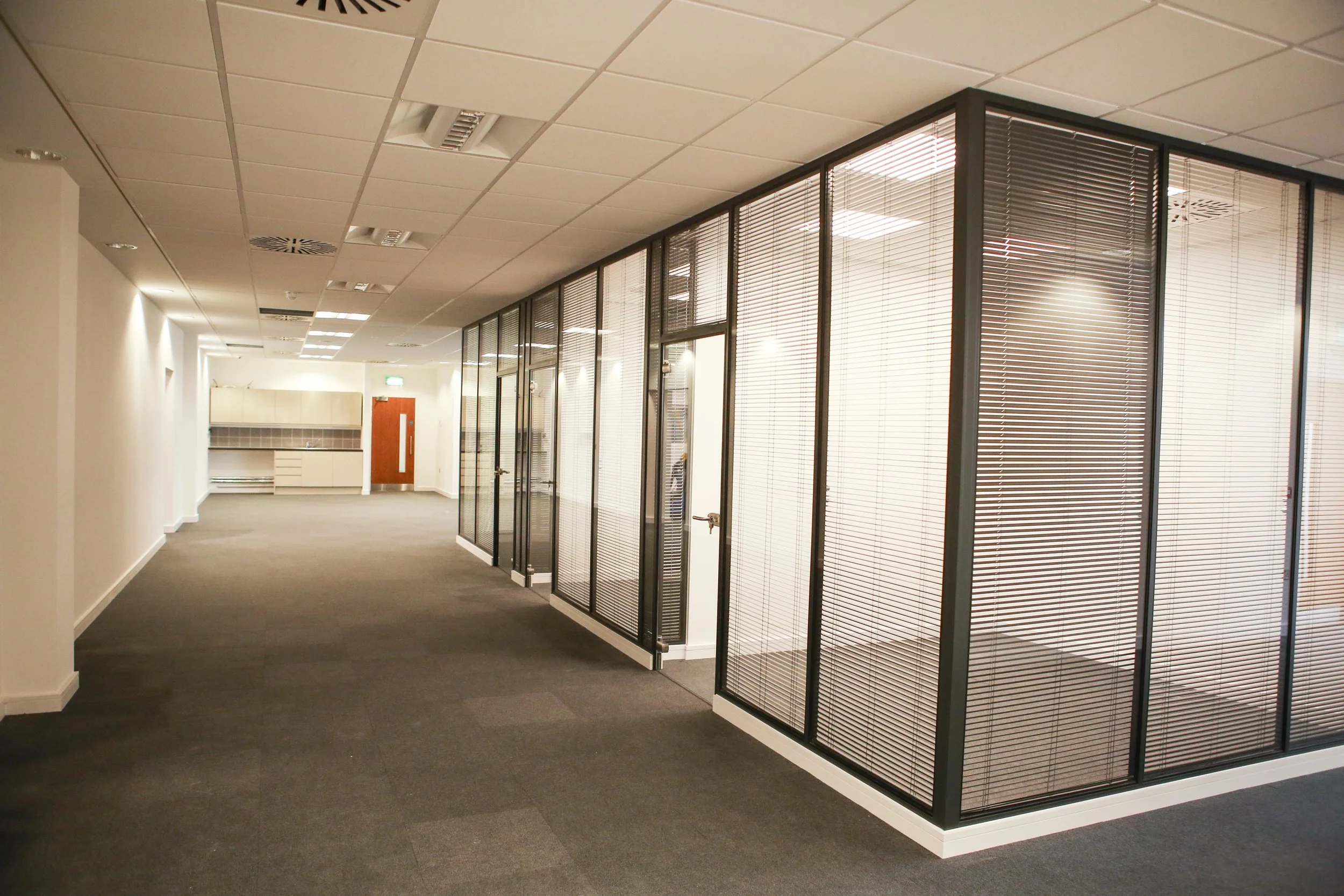 office_11.jpg