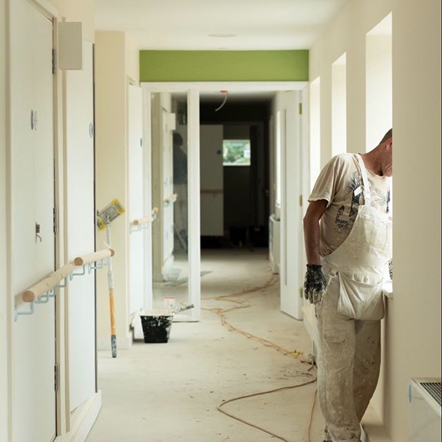 | PROJECT UPDATE |  GLEBE COURT NEARING COMPLETION!

The Wren team are on the final push at The Salvation Army's Glebe Court, Lewisham and everyone is working hard on site. 
The decorators are painting all the rooms on the top floor, the lifts are in