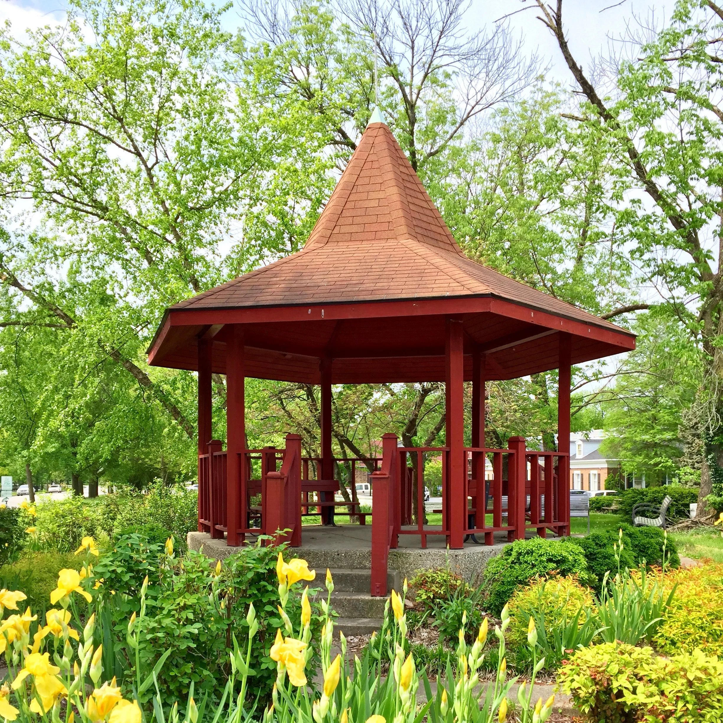The gazebo at Woodlawn Avenue and Southern Parkway
