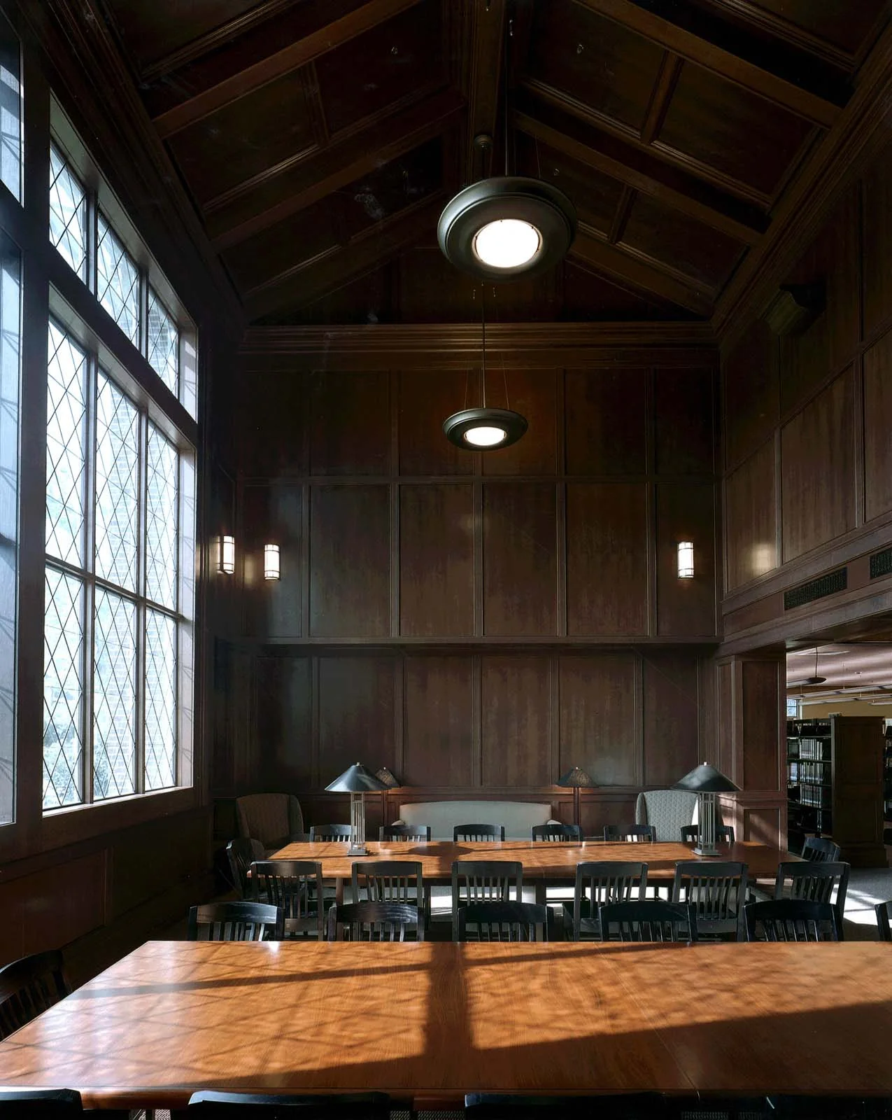 LIBRARY-web.jpg