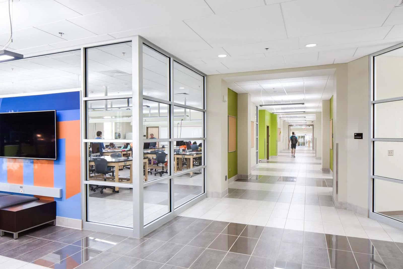 UCA SCIENCE CENTER_01-20.jpg