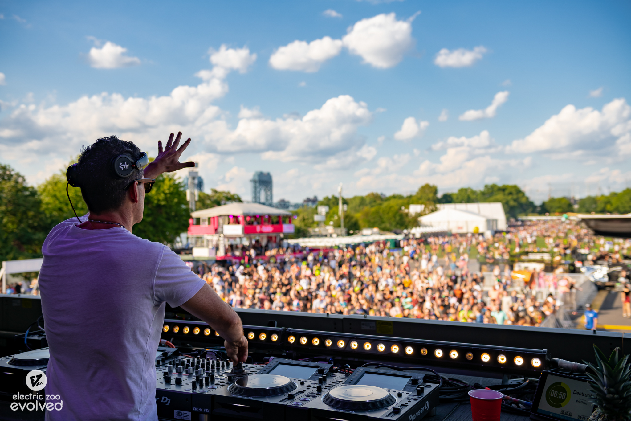 EZOO2019_0830_170305-8859_ALIVECOVERAGE.jpg