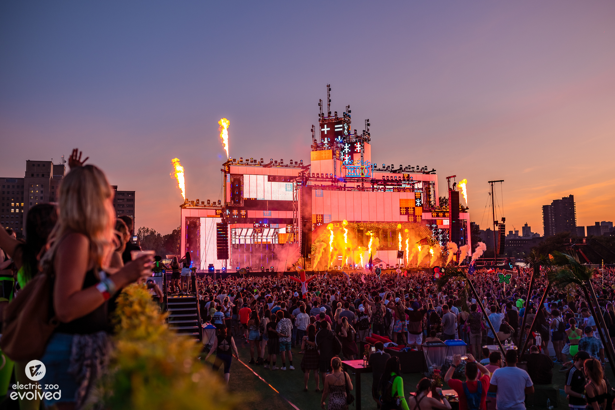 EZOO2019_0830_194244-8166_ALIVECOVERAGE.jpg