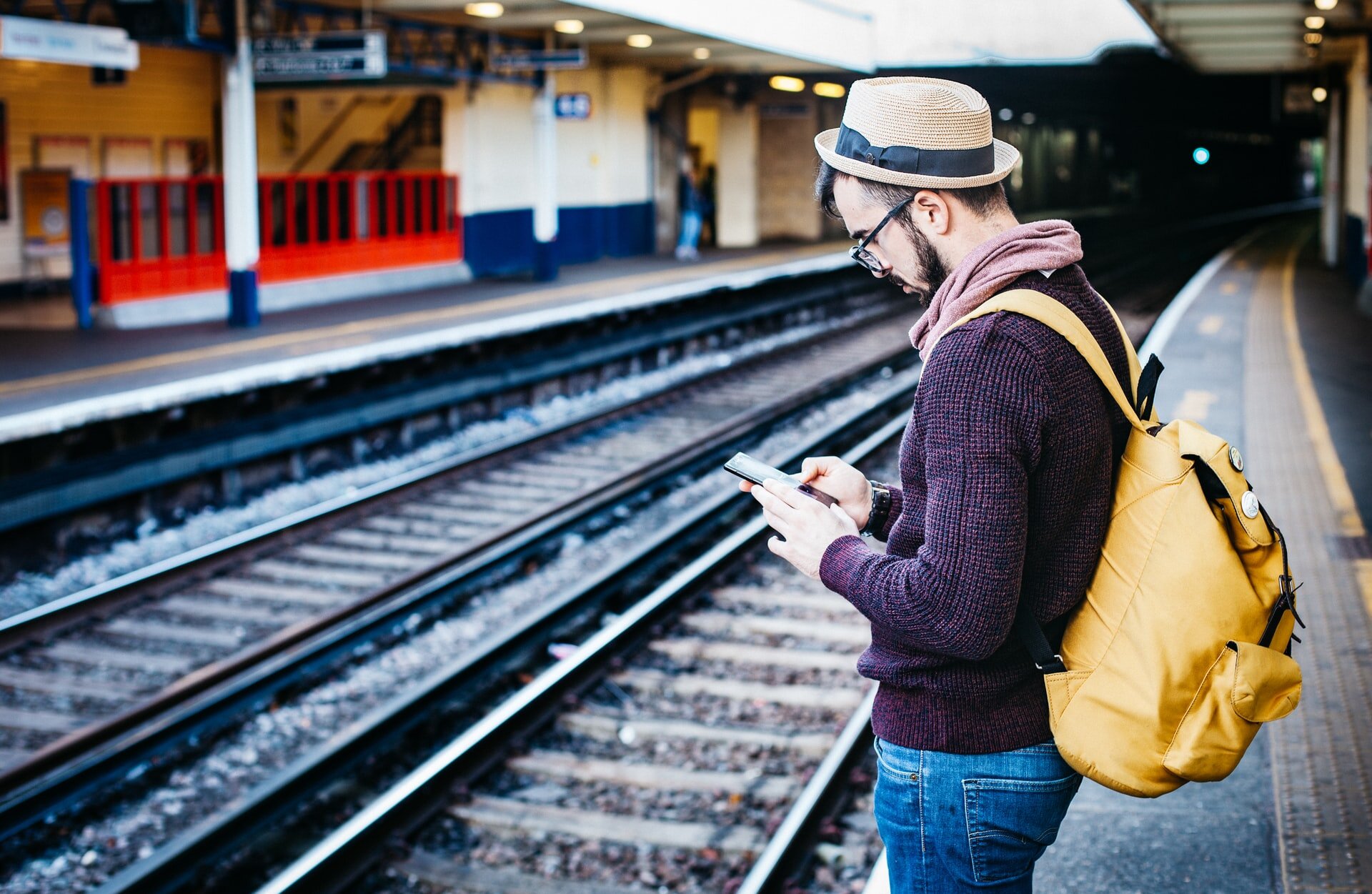 Holiday Hacks For Traveling College Students