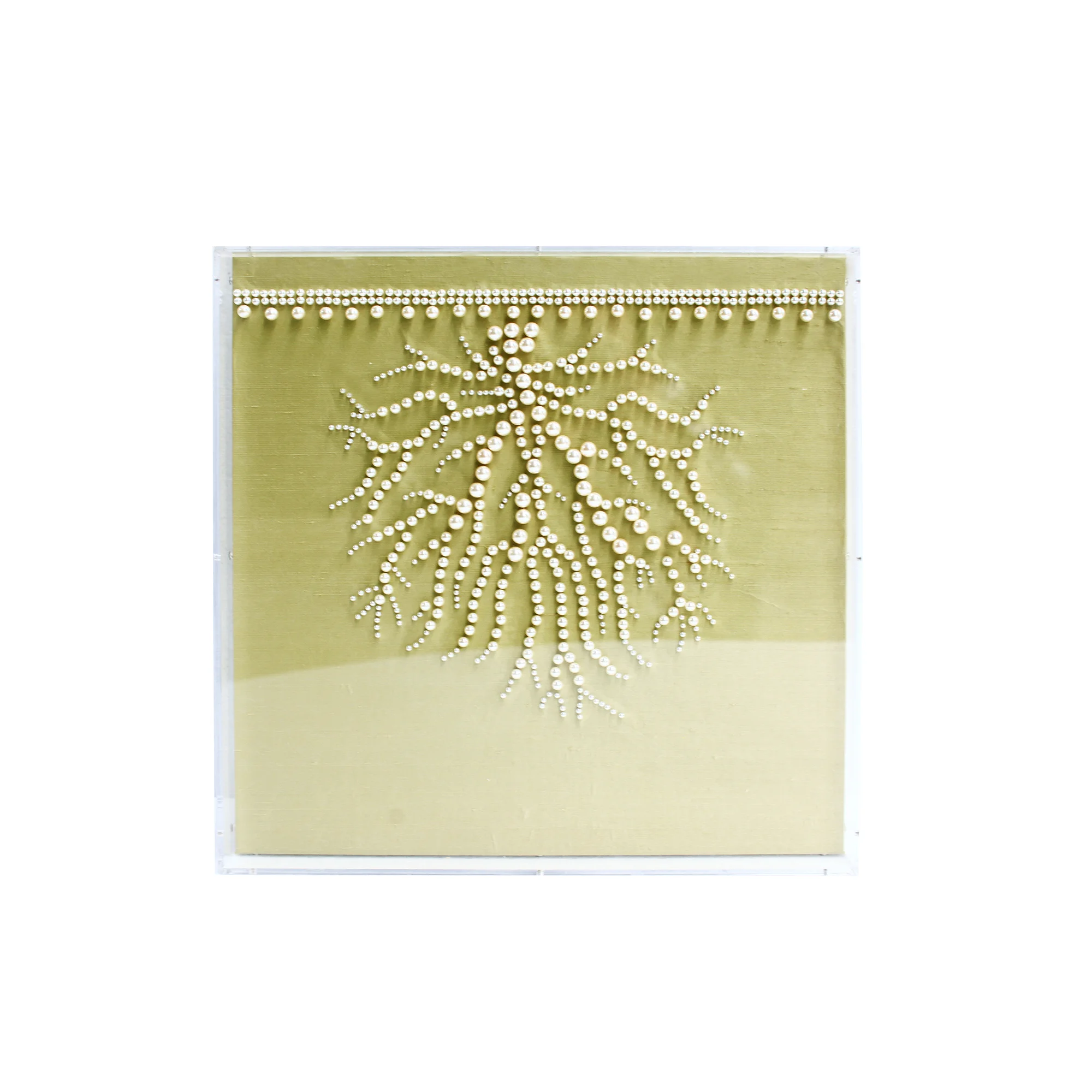 embellished pearl coral vert luxury wall décor green