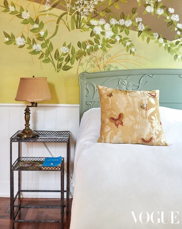 bedroom-with-ikebana-embroidered-wallpaper.jpg