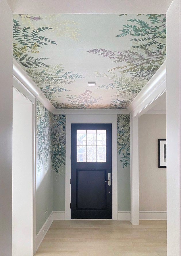  Designer fern foliage wallpaper with gold leaf accents, hand-painted to create a luxurious oasis in any space. 