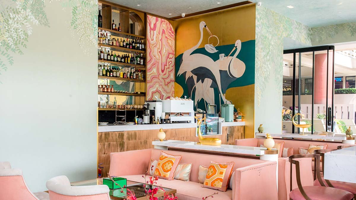  Luxury Edo Cranes &amp; Macarons Hand-Painted Wallpaper: A restaurant mural with serene scenes of colorful cranes, crafted for exclusive oriental interior design projects. 