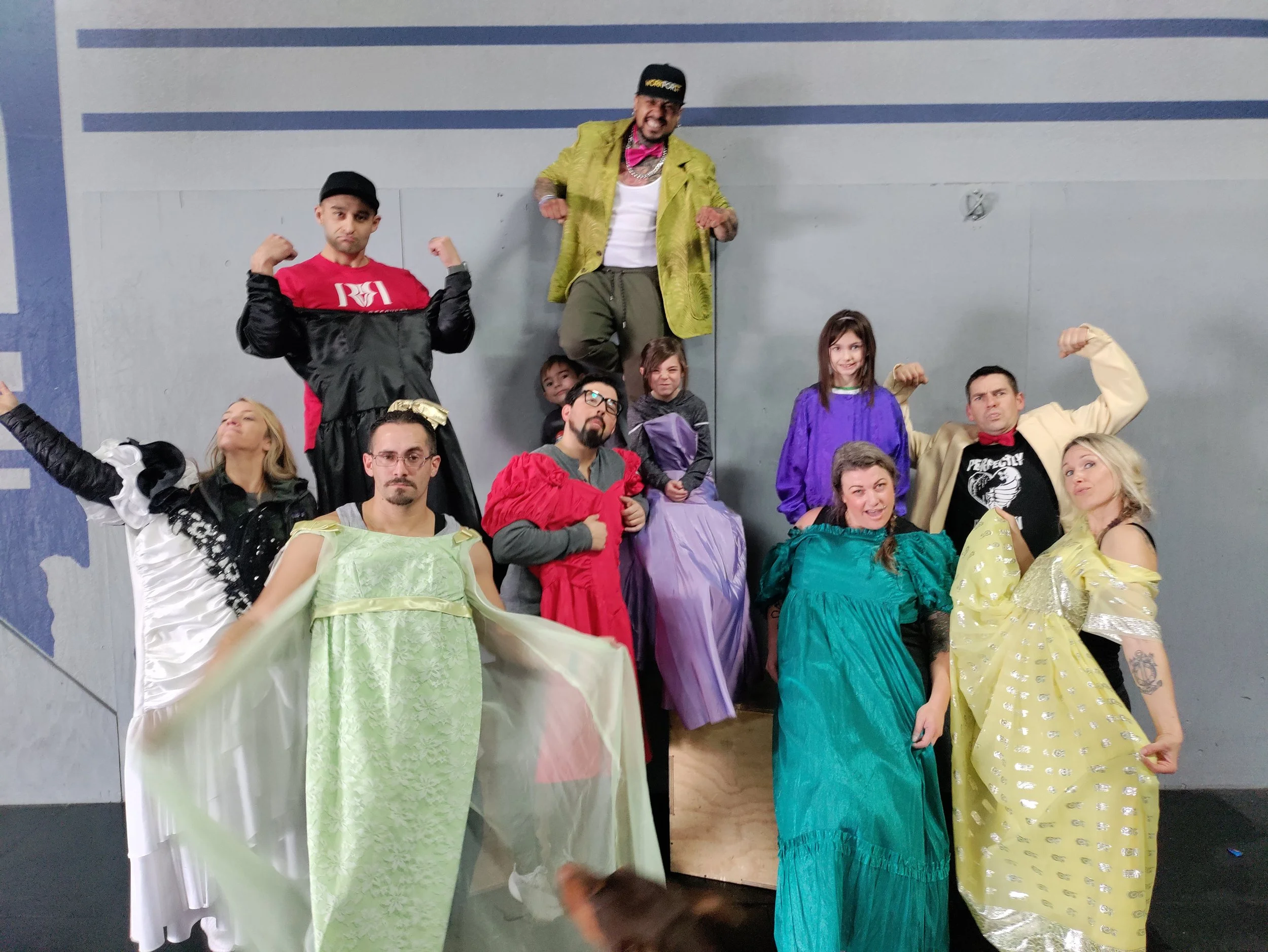 Reps 4 Recovery's Dancing Through the Decades Prom!