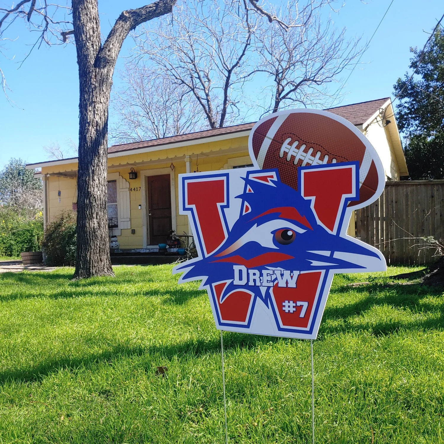 Custom signs, yard signs, realty signs, and more — Rocket Banners