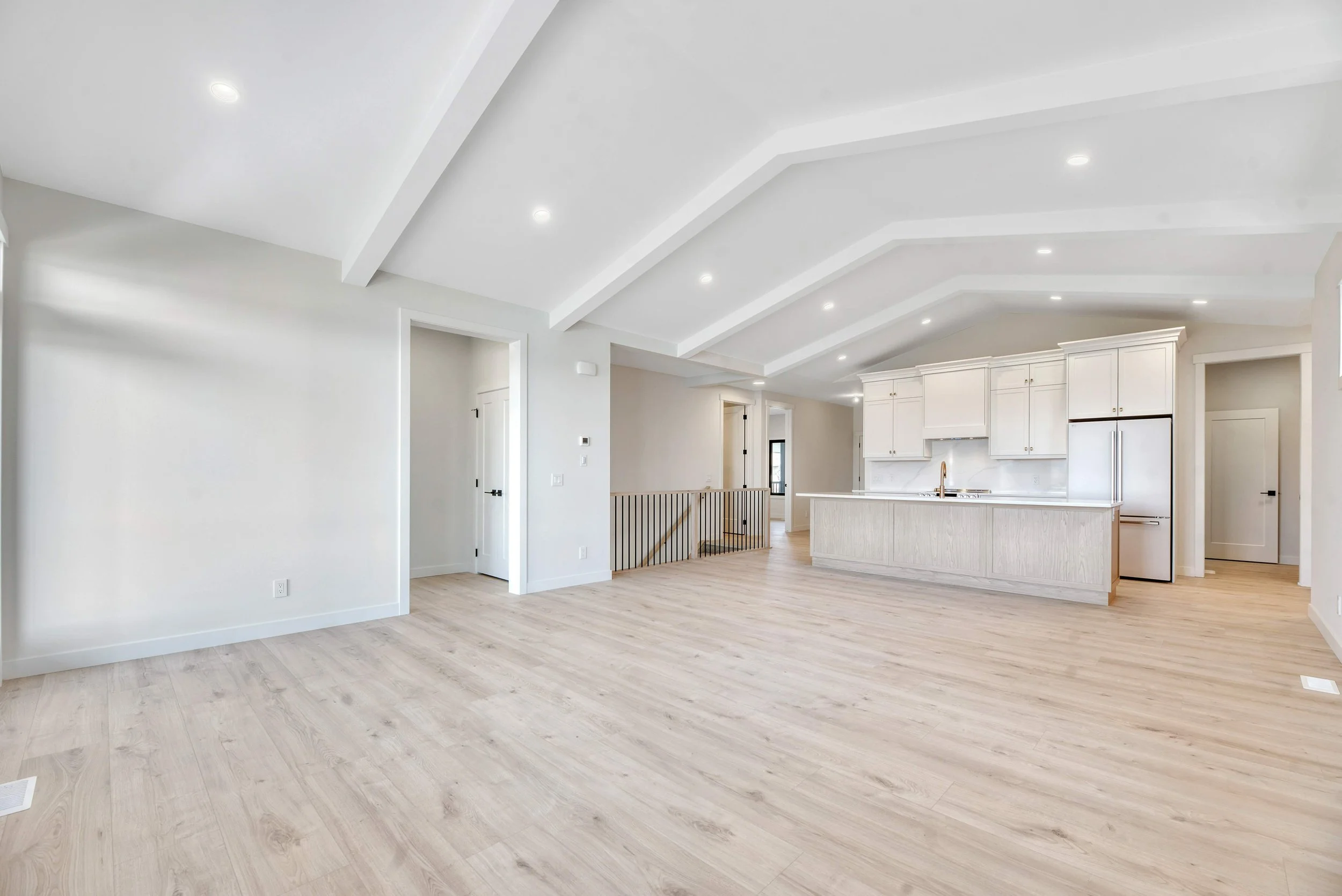 Main Floor_06.jpg