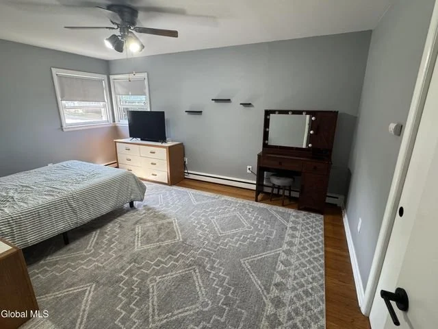 126 Rosemont -4.jpg