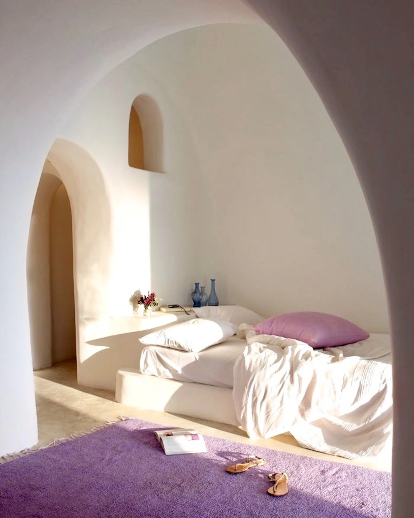 Your morning reminder to make someone's day today 💜