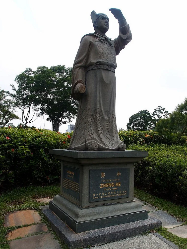 Zheng He Statue Singapore.jpg