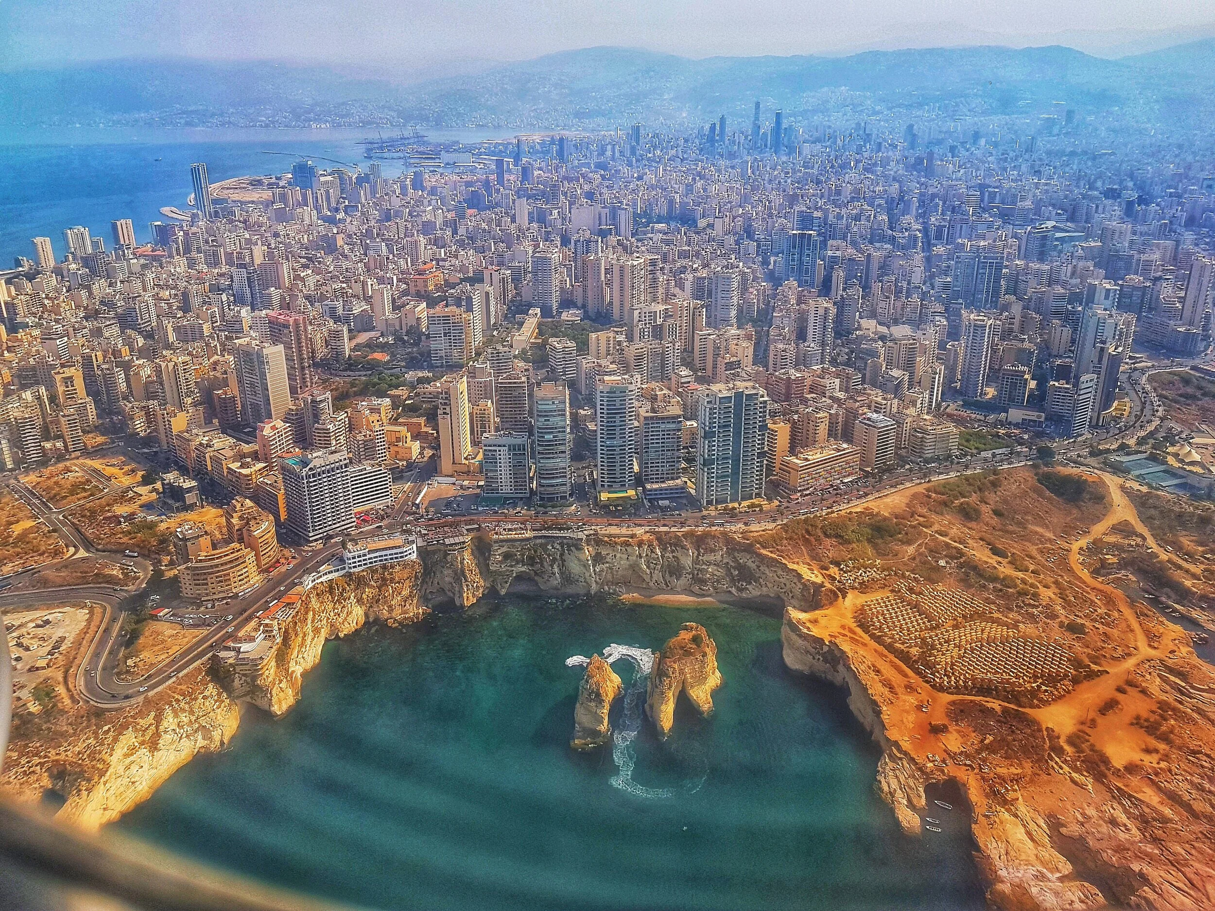beirut-lebanon-614628.jpg