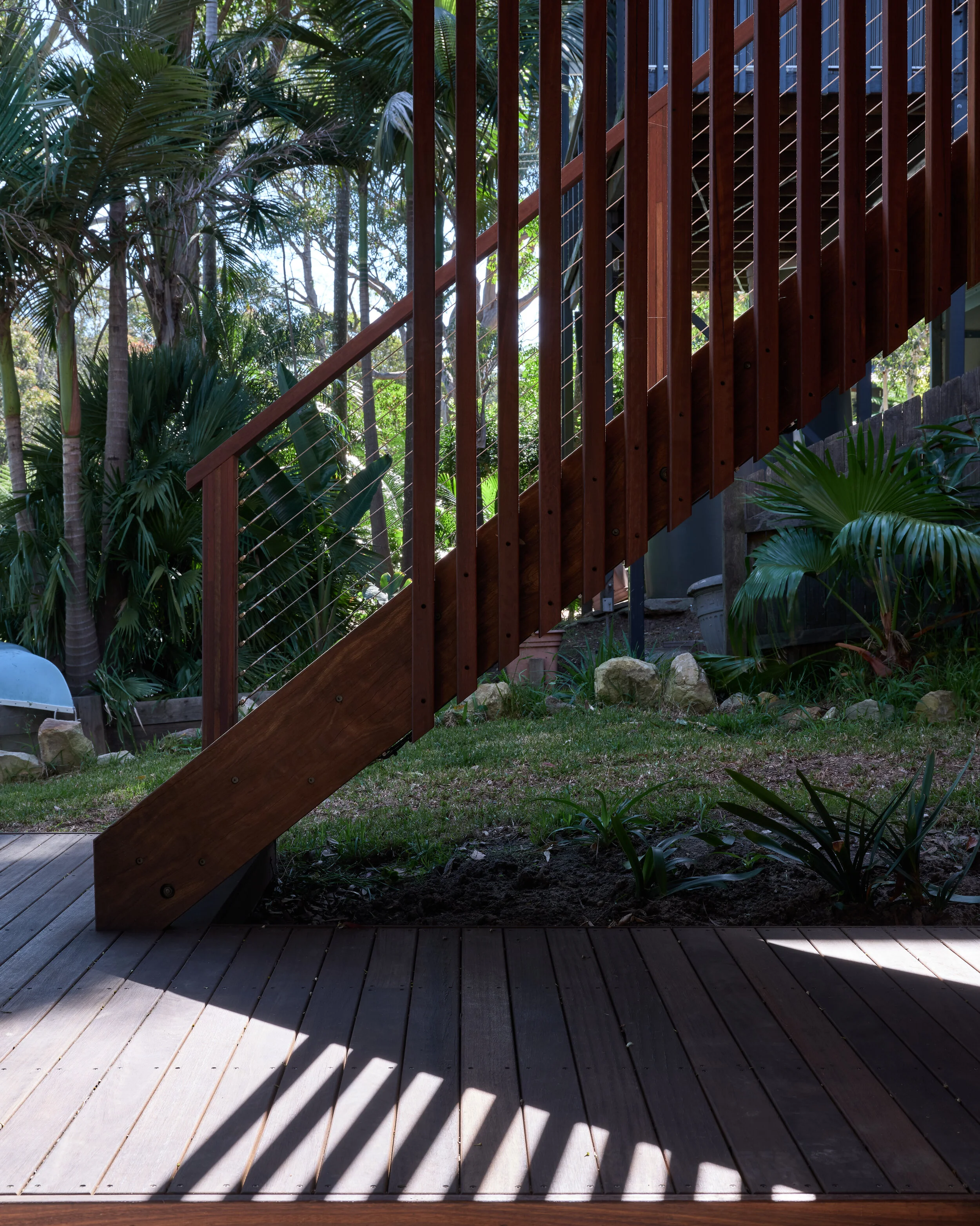 BTP5760px-sRGB_HH-KC-72Outlook-Bilgola3466.jpg