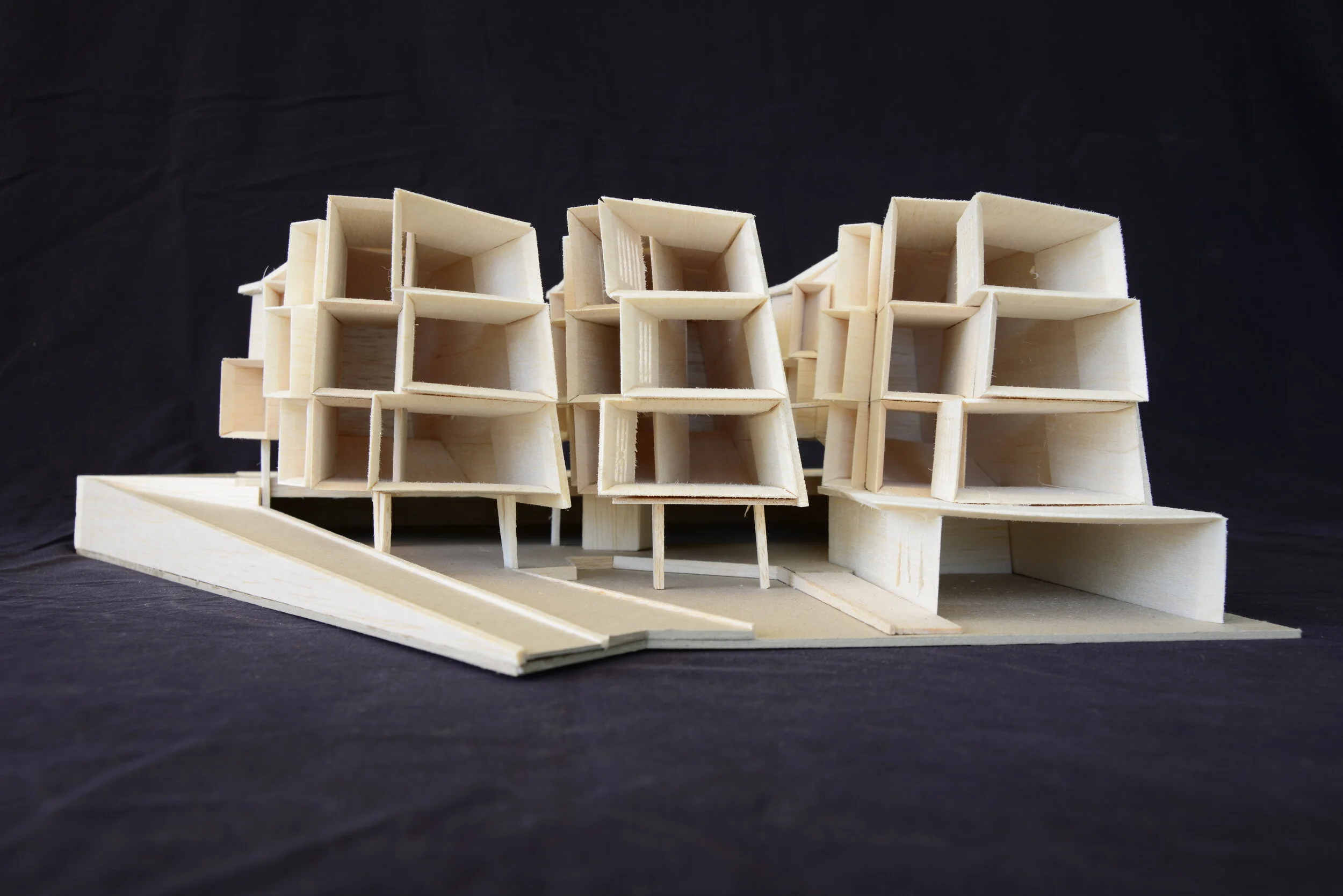 Bondi Apartments - Balsa Model.JPG