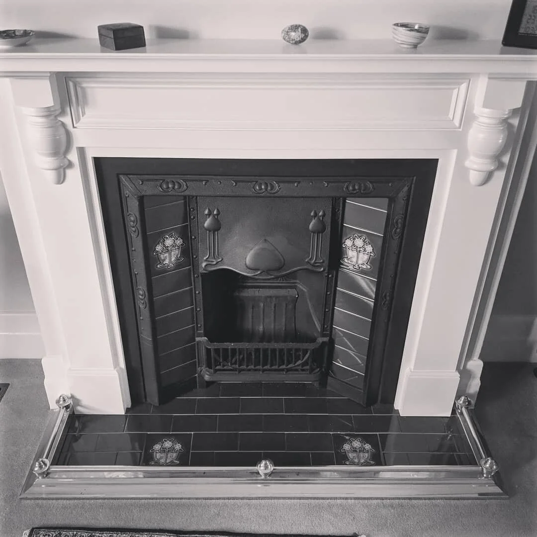 Edwardian elegance, Hawthorn style reclaimed mantelpiece with a G&amp;K cast iron insert sitting on a hand made tiled hearth. #fireplacedecor #fireplace #renovation #architecture #interiordesign