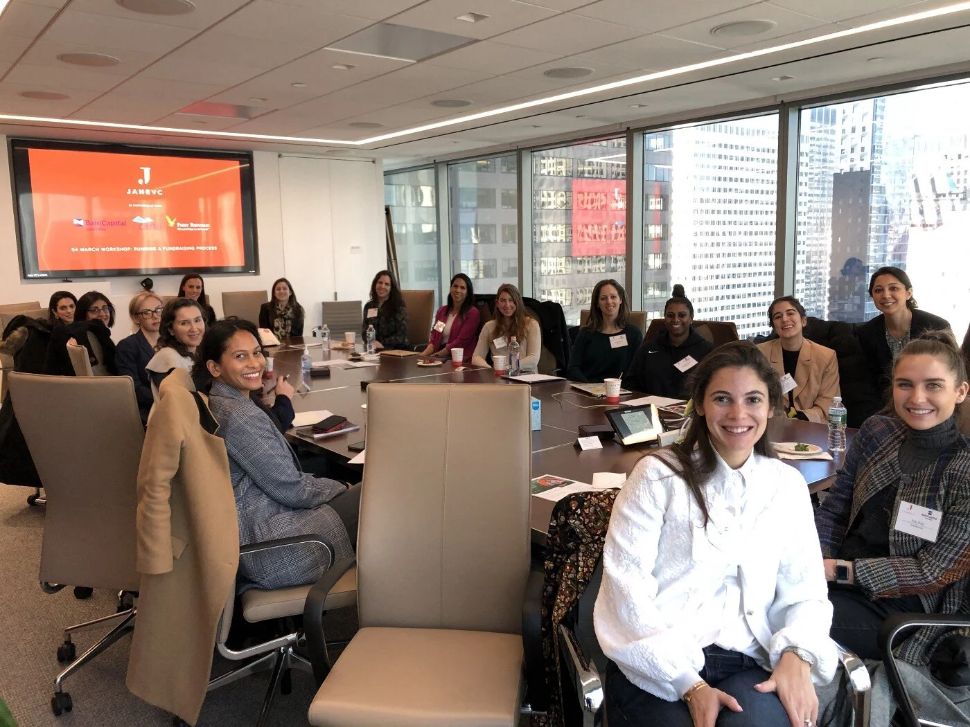 How to Run a Successful Fundraising Process