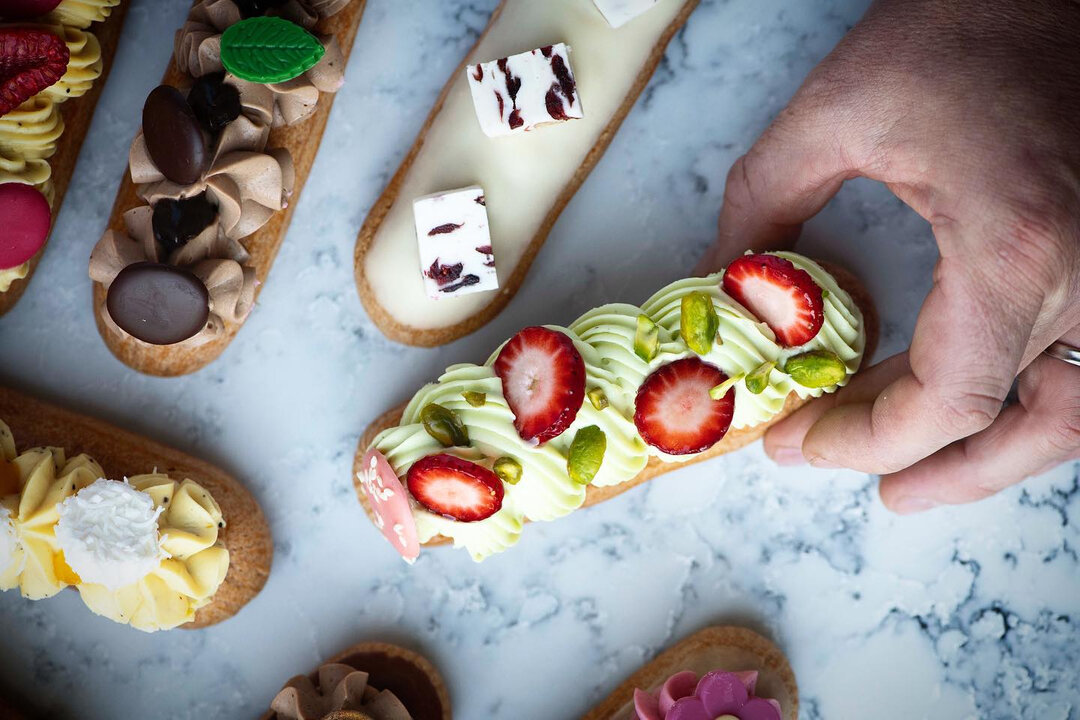 EXTRAORDINARY ECLAIRS made with natural ingredients and fruits from @chouxpatisseriensw - yes please!
