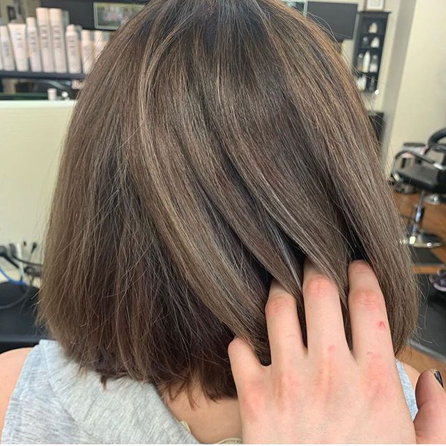 Swipe to see the before ❤️ #colorcorrection #beforeandafter #color #paulmitchell #paulmitchellcolor #haircolorist #haircut #healthyhair @paulmitchell @paulmitchelleast @paulmitchellpro @hair_by_sherr @envhairstudio @modernsalon @behindthechair_com